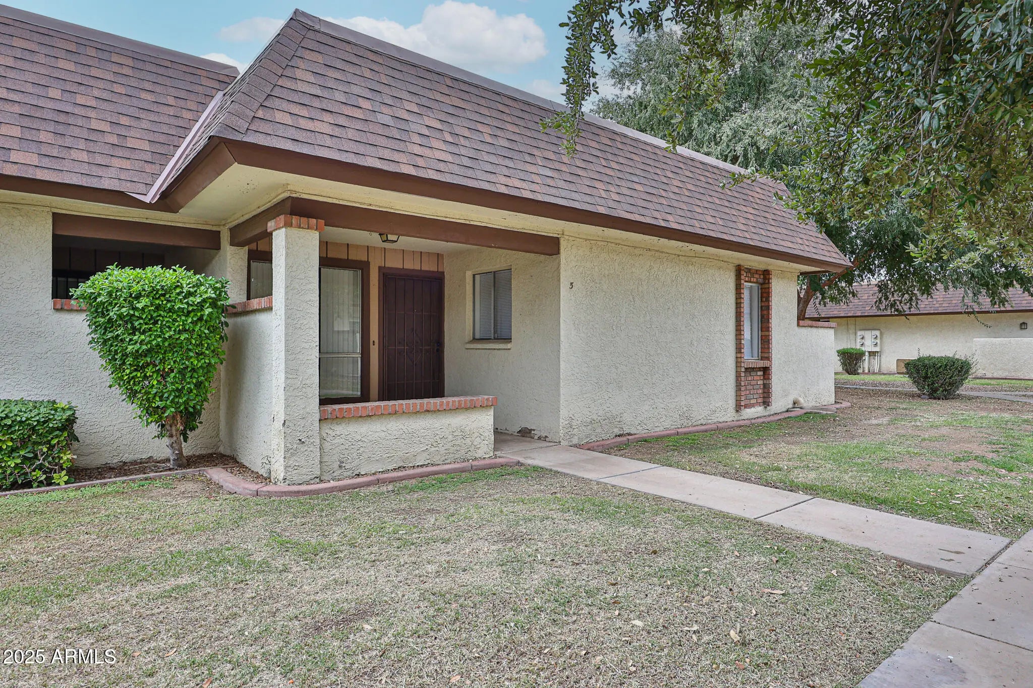 Photo of Listing #6932251