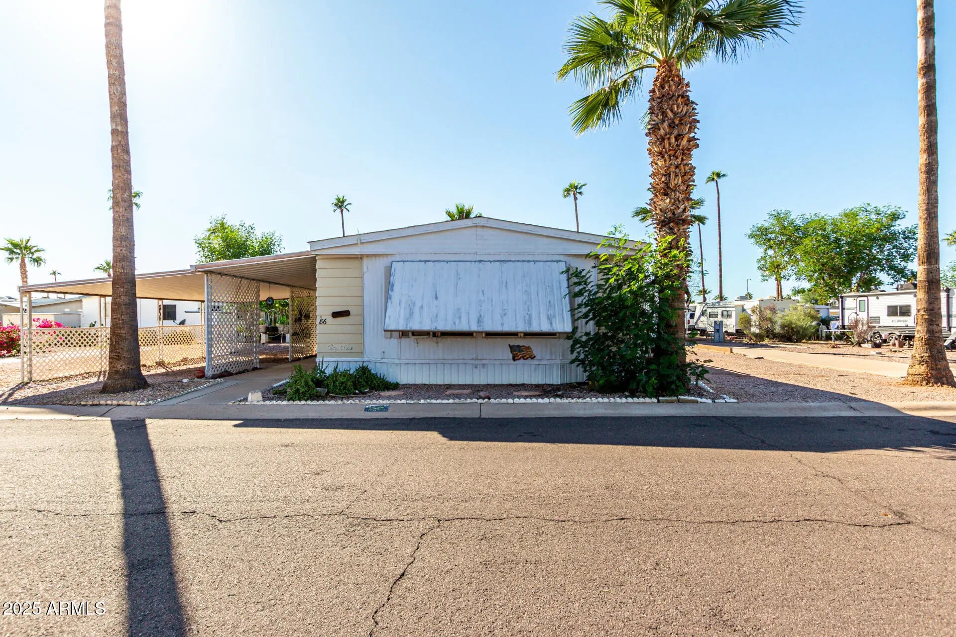 Photo of Listing #6931733