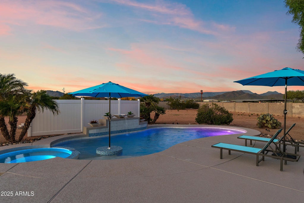 608 W Restin Road, Phoenix