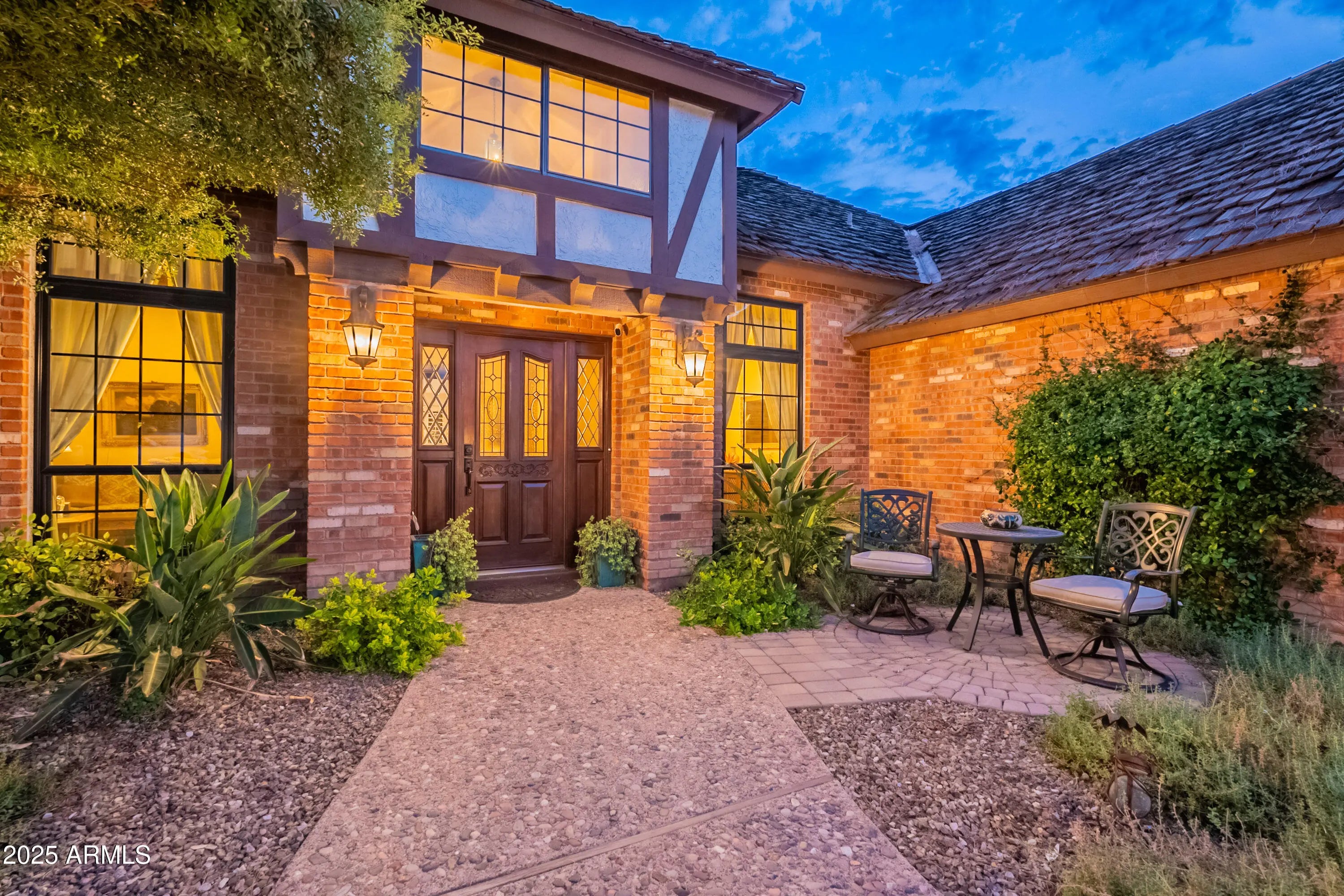 Photo of Listing #6931447