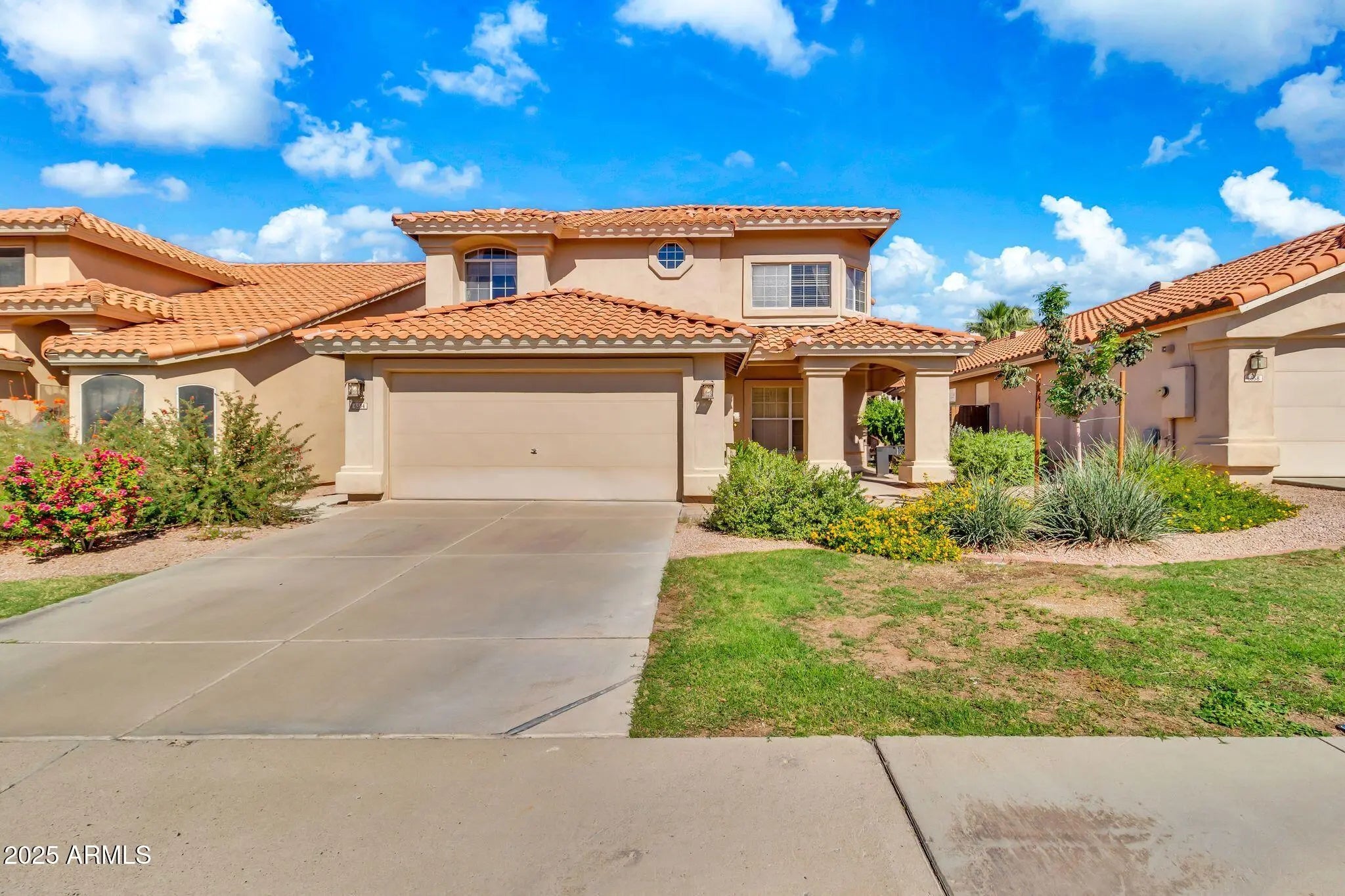 Photo of Listing #6930916