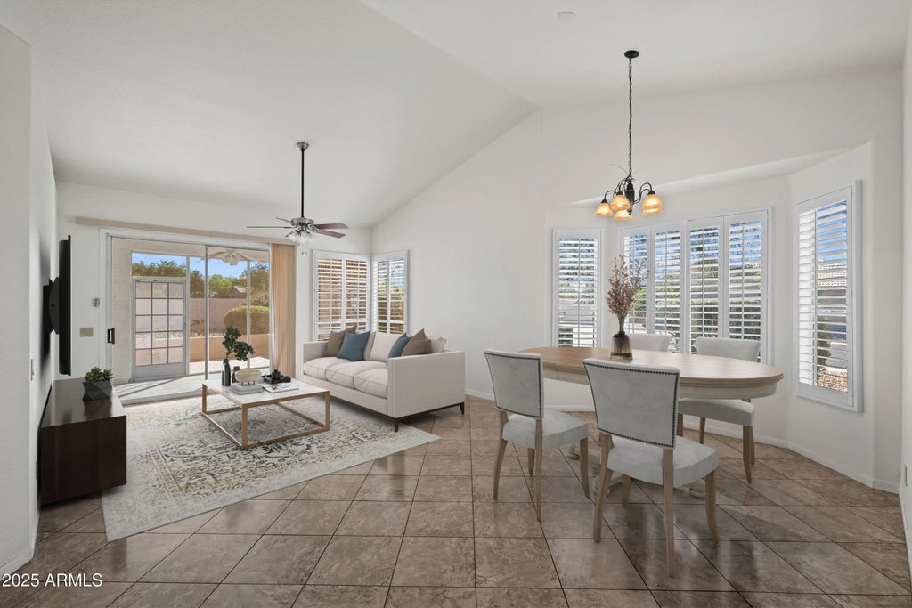 24613 S Ontario Drive, Sun Lakes