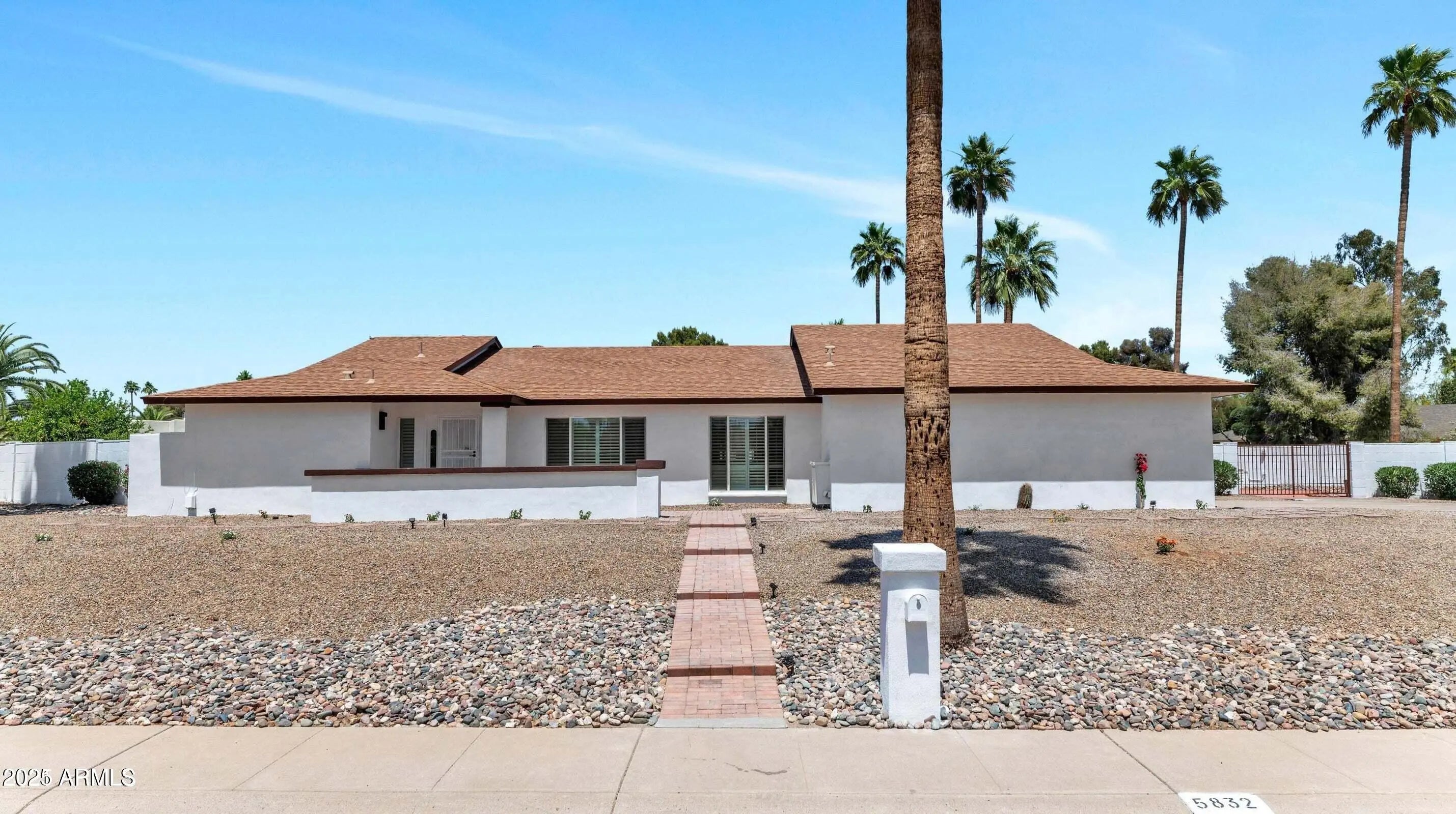 Photo of Listing #6931087