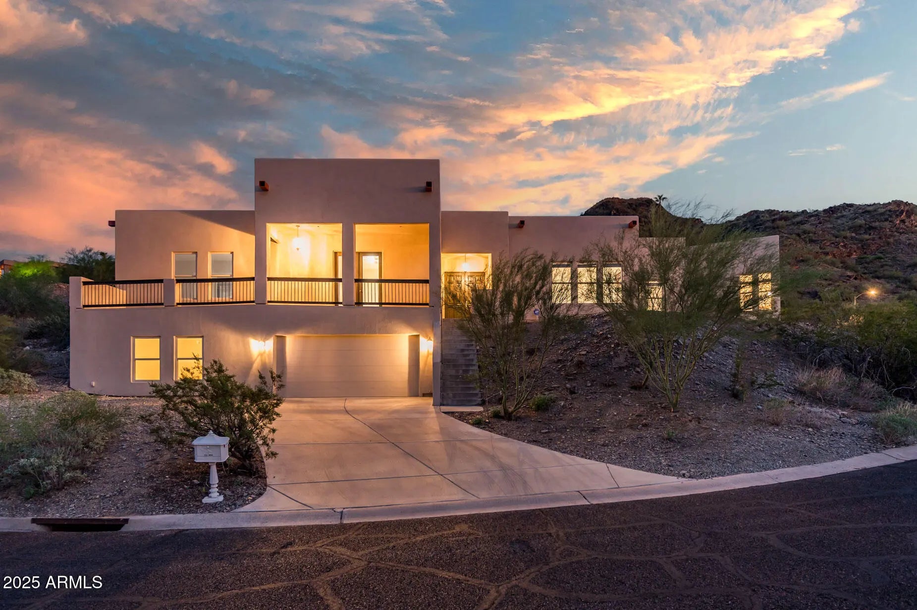 Photo of Listing #6931670