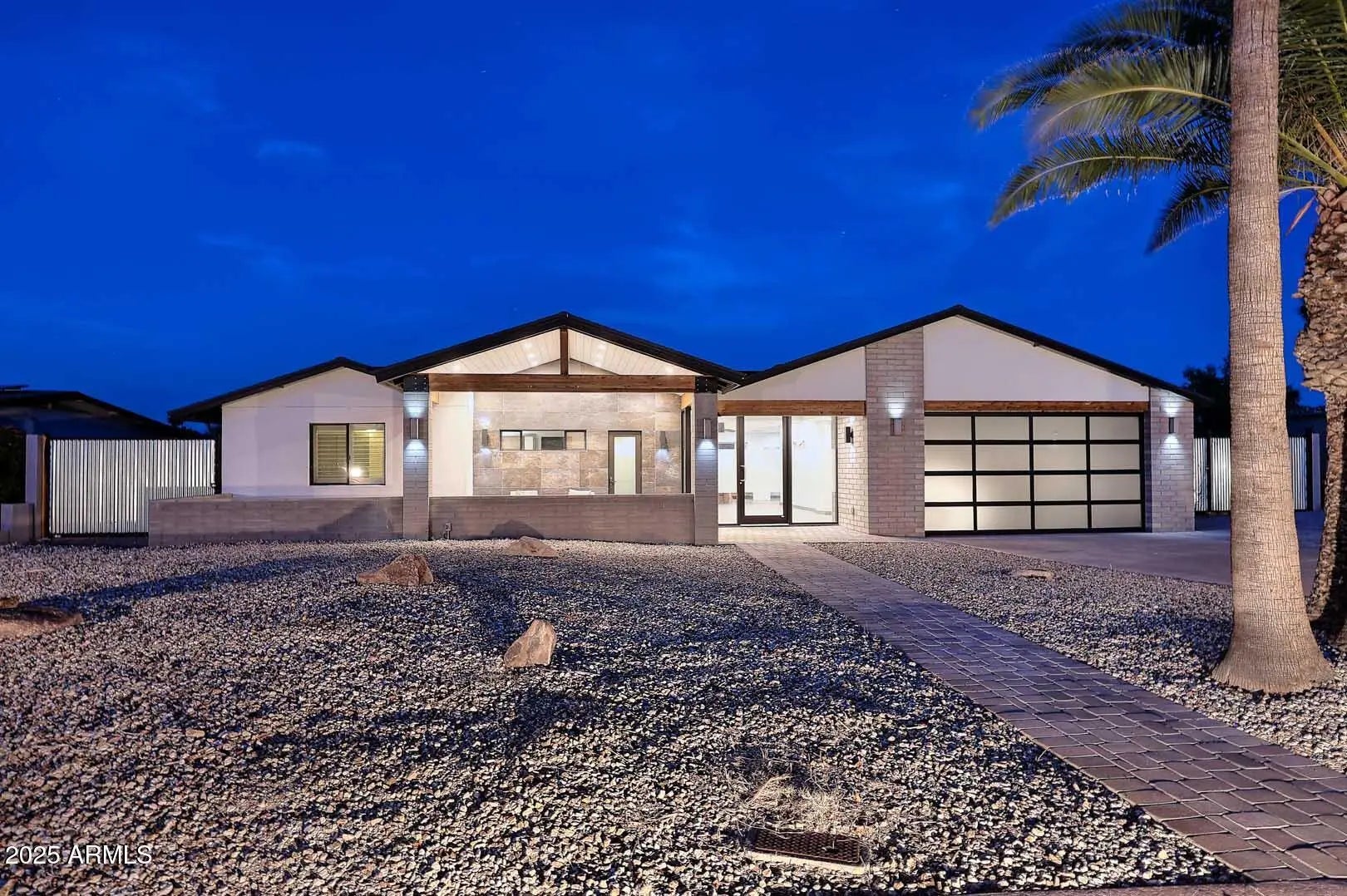 Photo of Listing #6931022