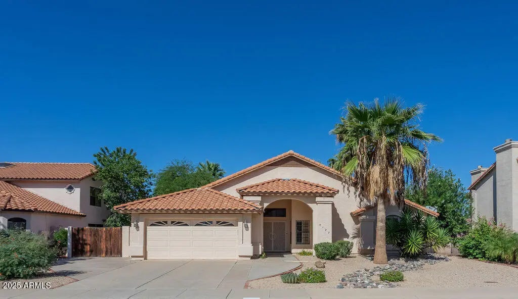 Photo of Listing #6937052