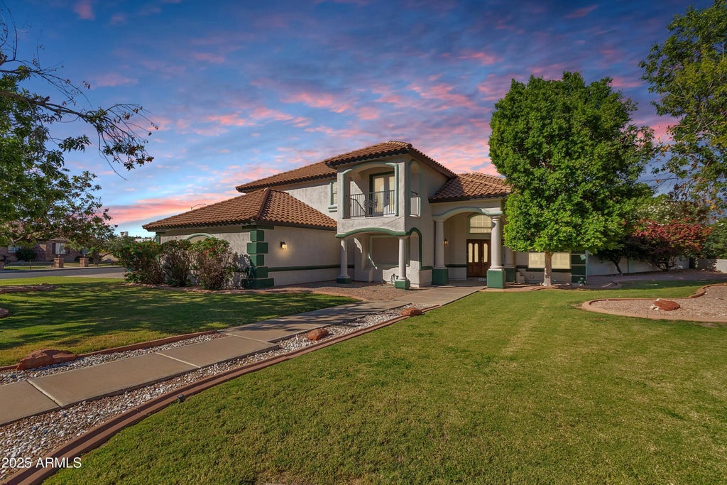 2438 N Forest Circle, Mesa