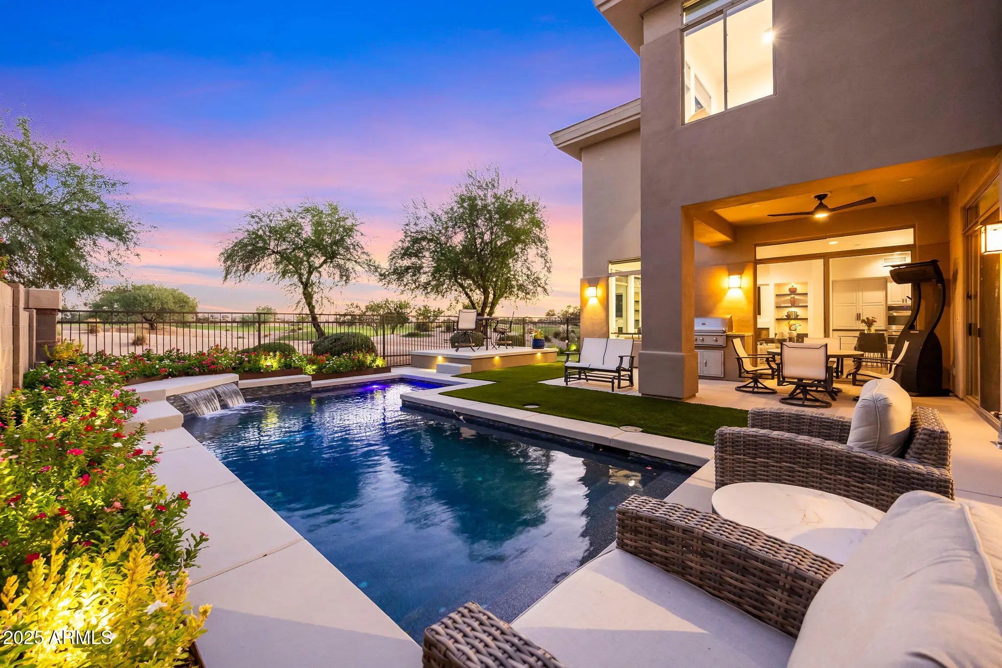 Photo of Listing #6931124