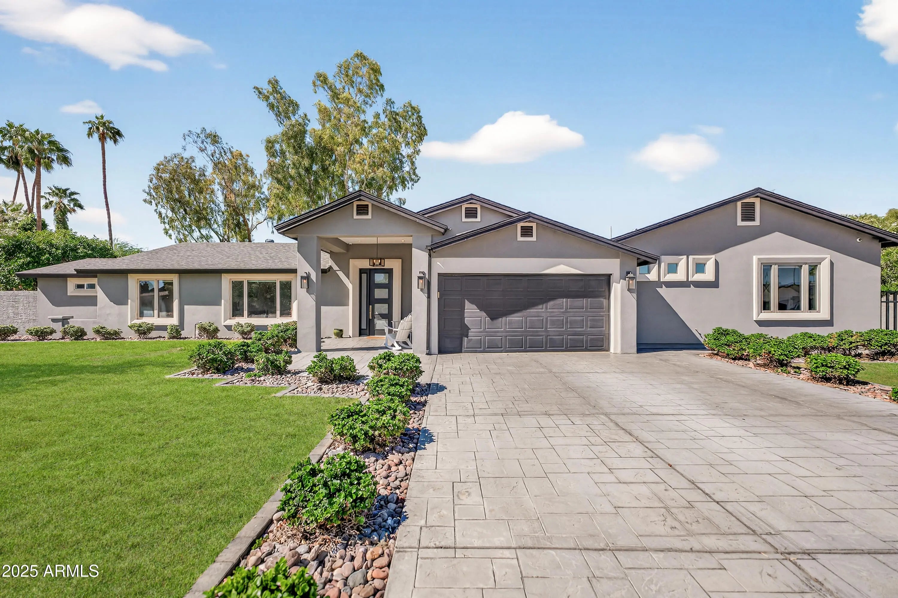 Photo of Listing #6931143