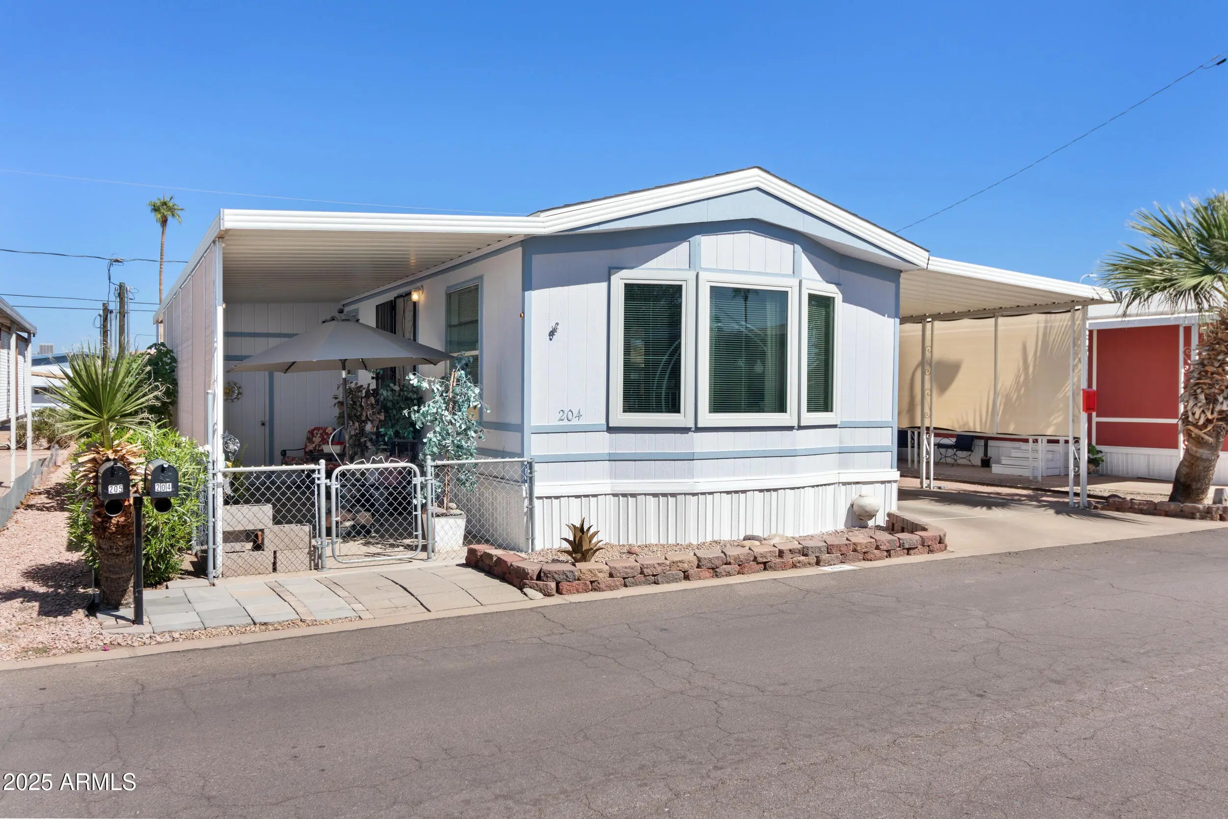 Photo of Listing #6931293