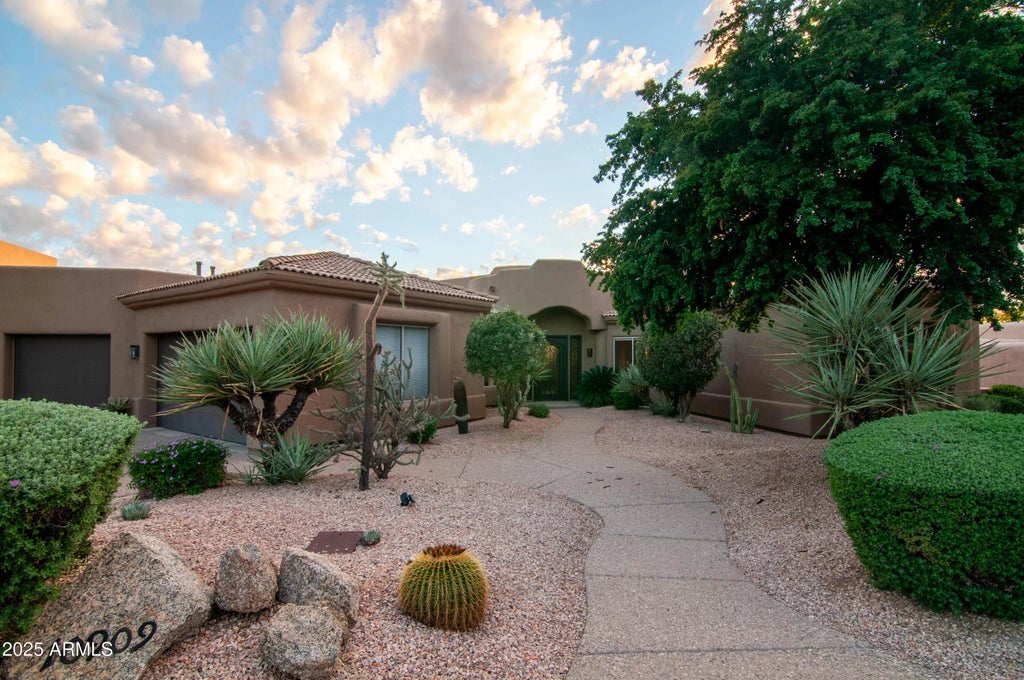 10909 E Quarry Trail, Scottsdale