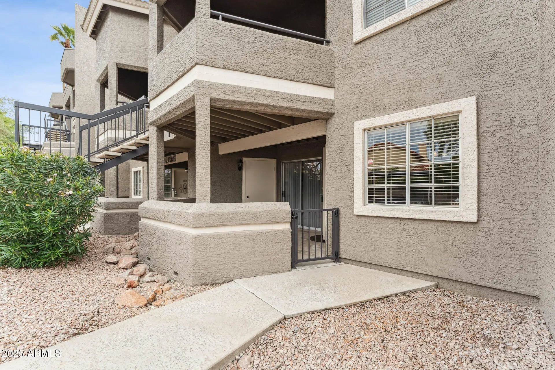 Photo of Listing #6932435