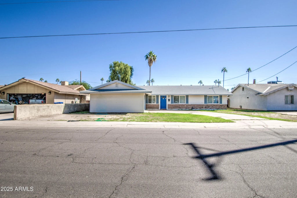 5035 N 39th Drive, Phoenix