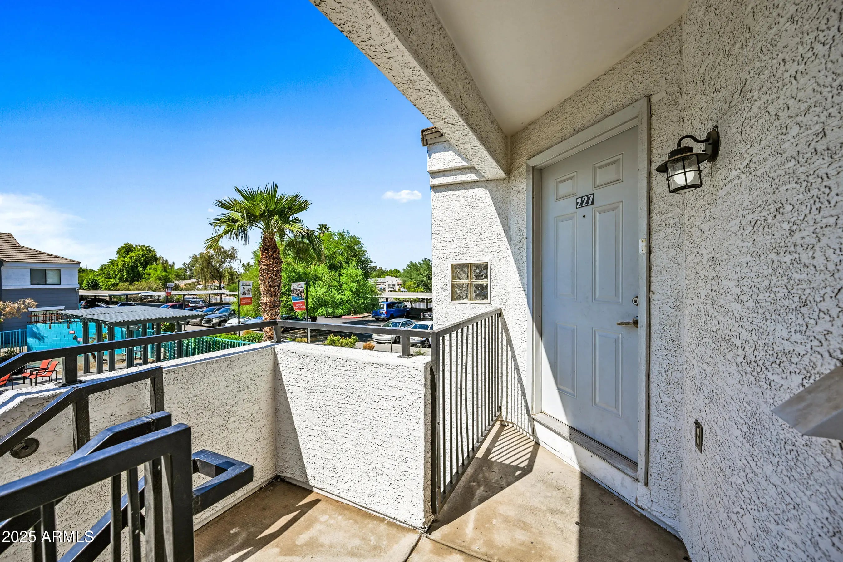 Photo of Listing #6931336