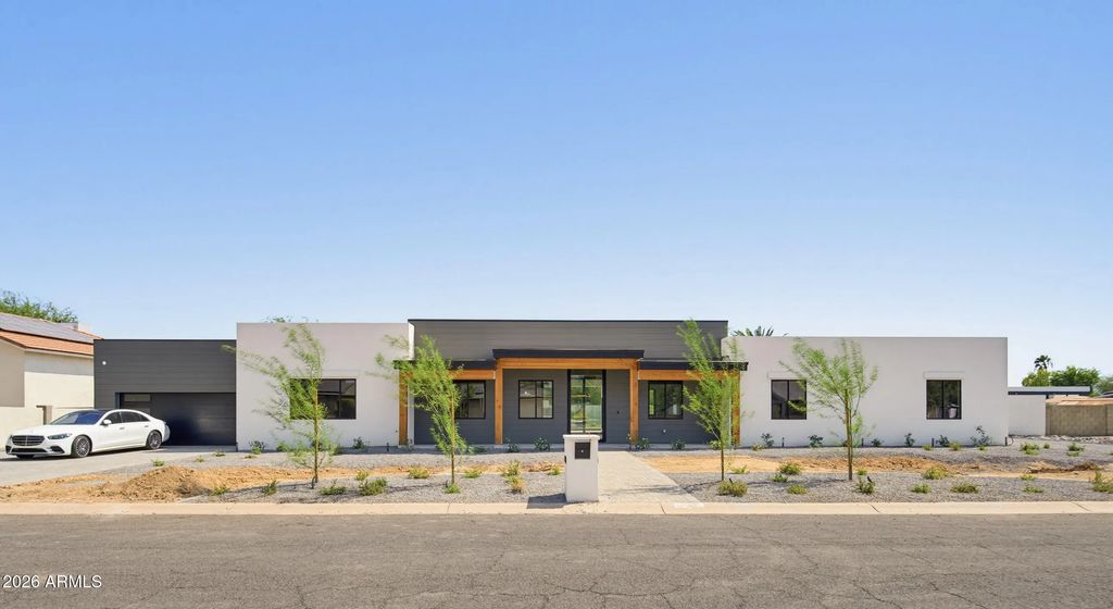 6101 E Joan De Arc Avenue, Scottsdale