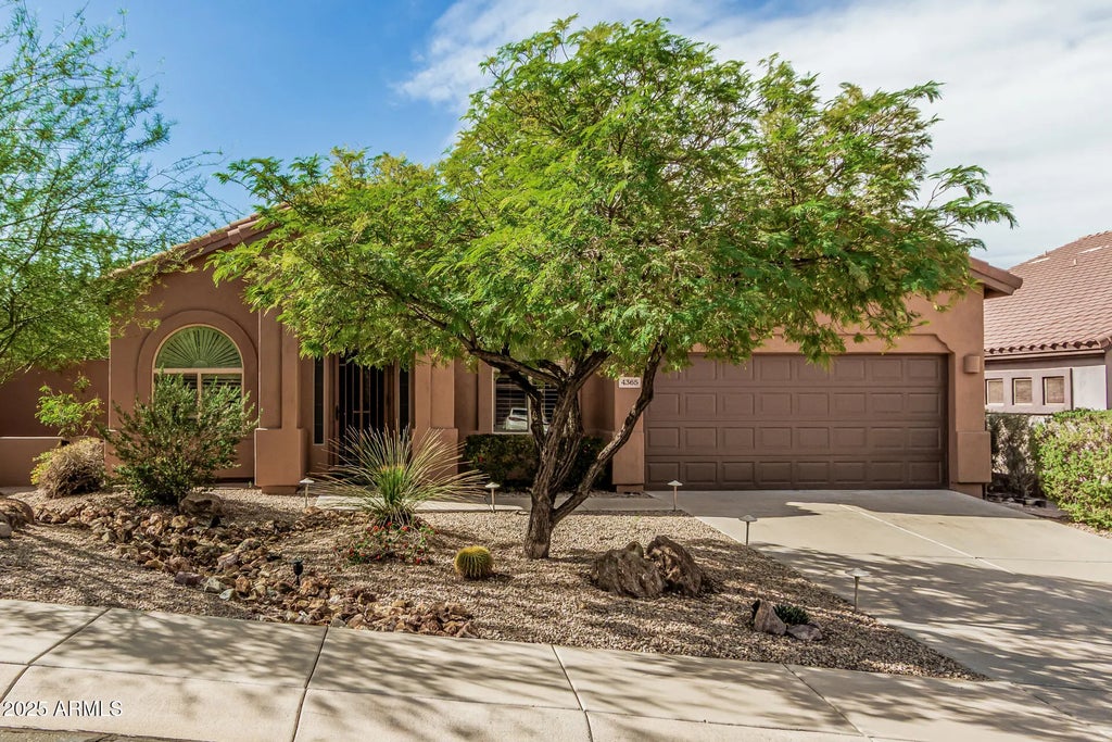 4365 S Columbine Way, Gold Canyon