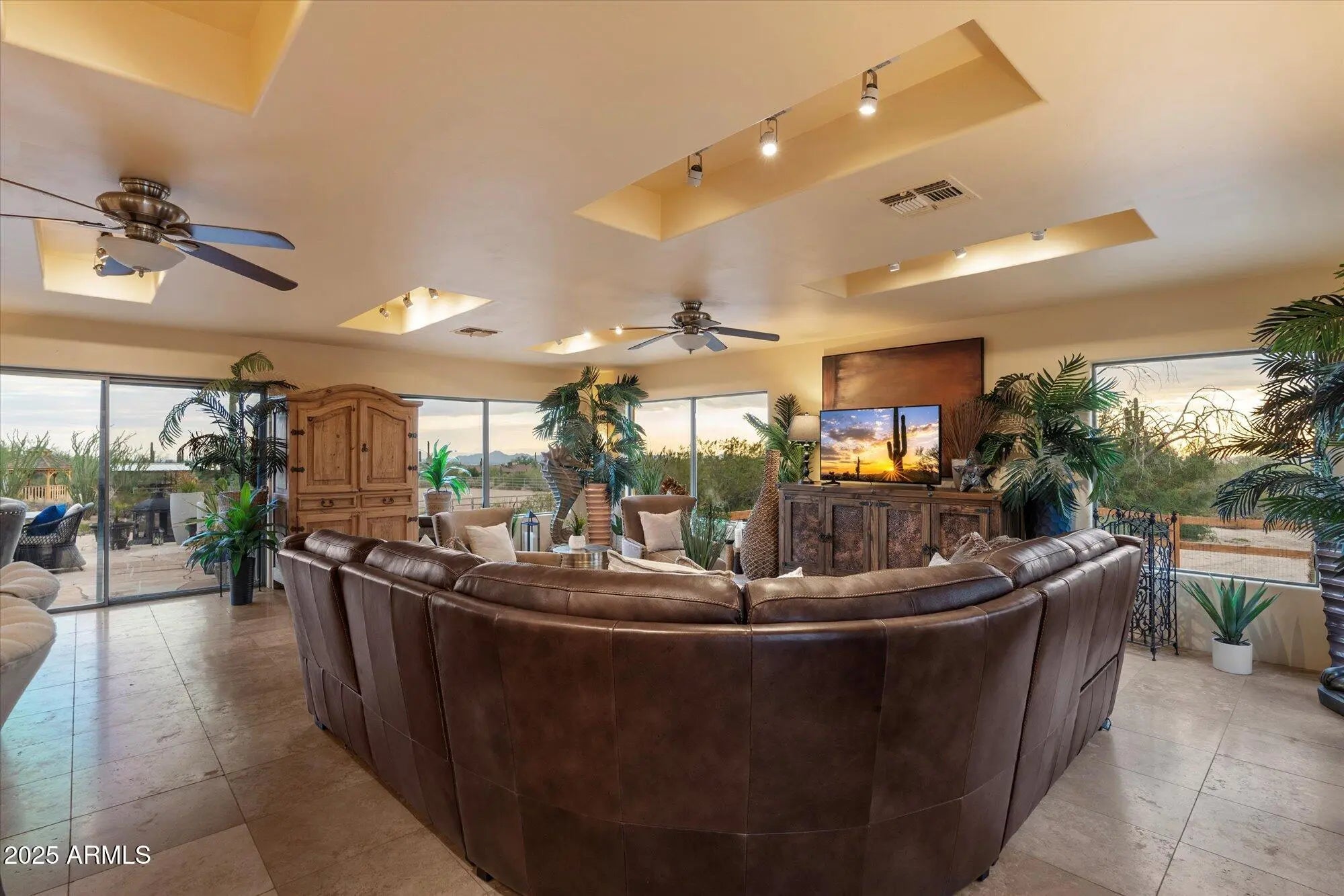 Photo of Listing #6932125