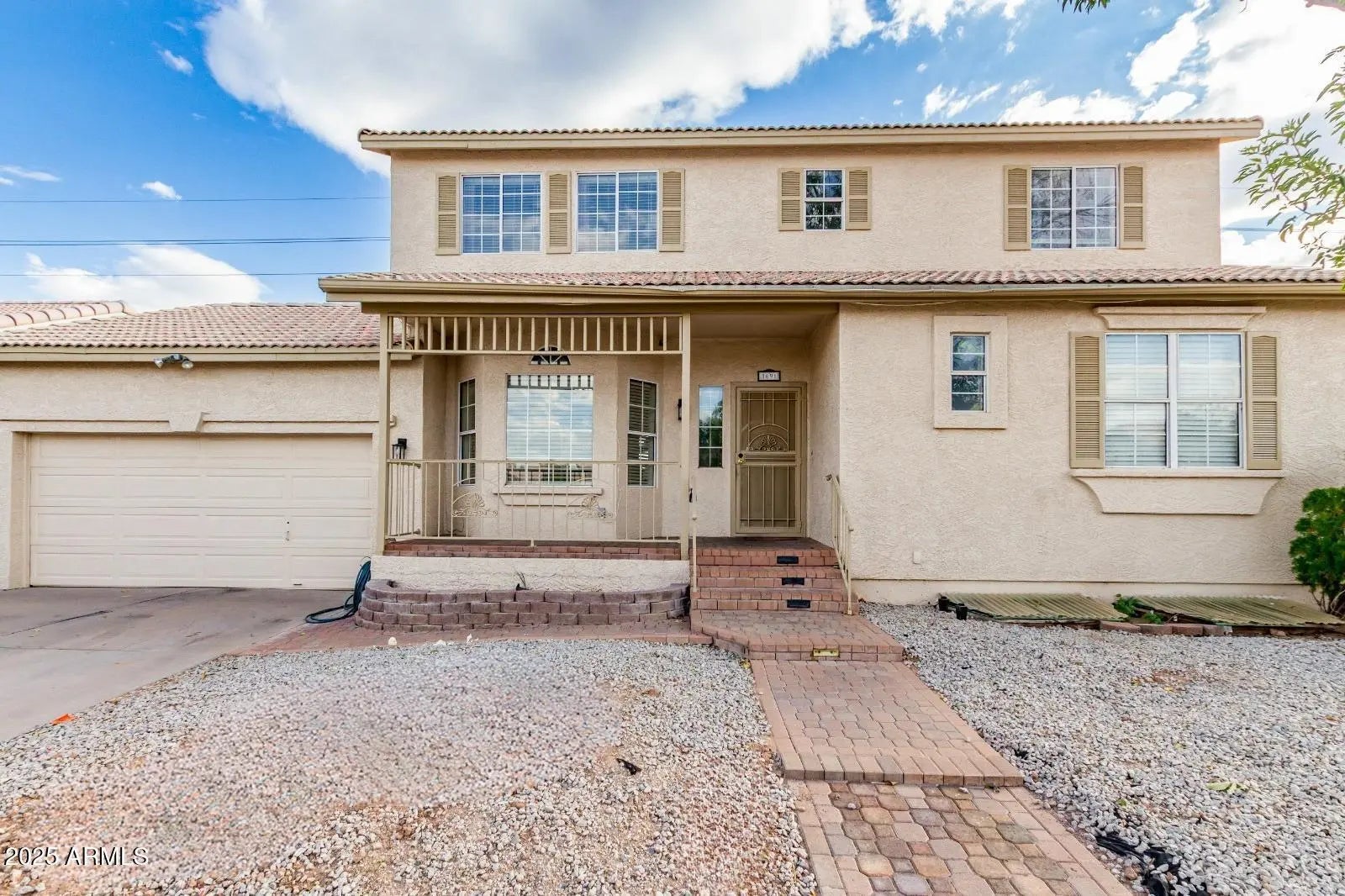 Photo of Listing #6931867