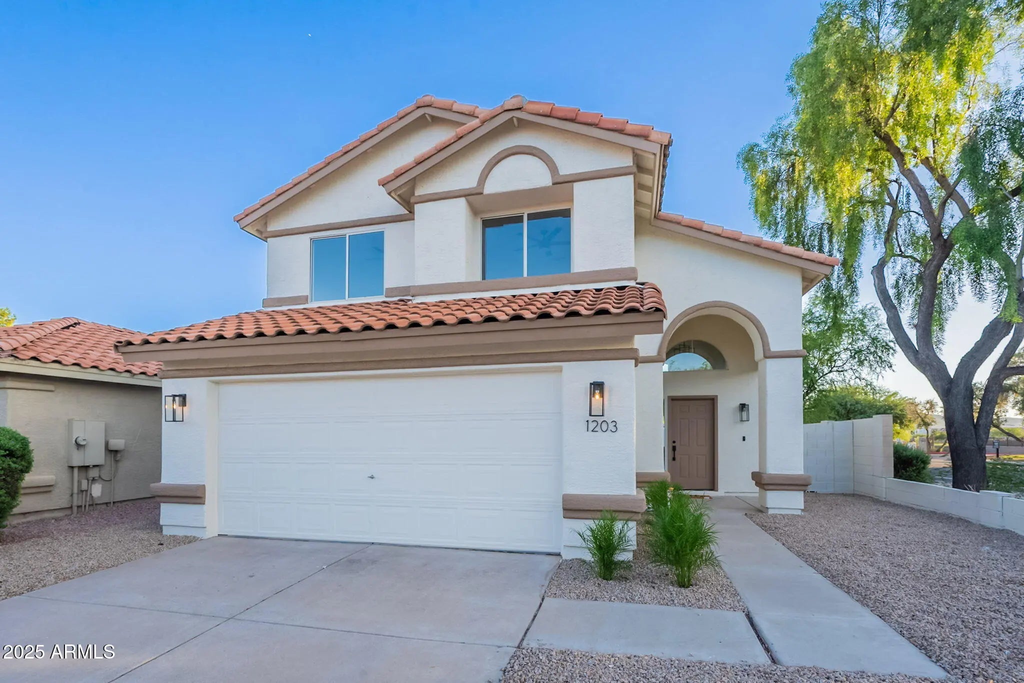 Photo of Listing #6934193