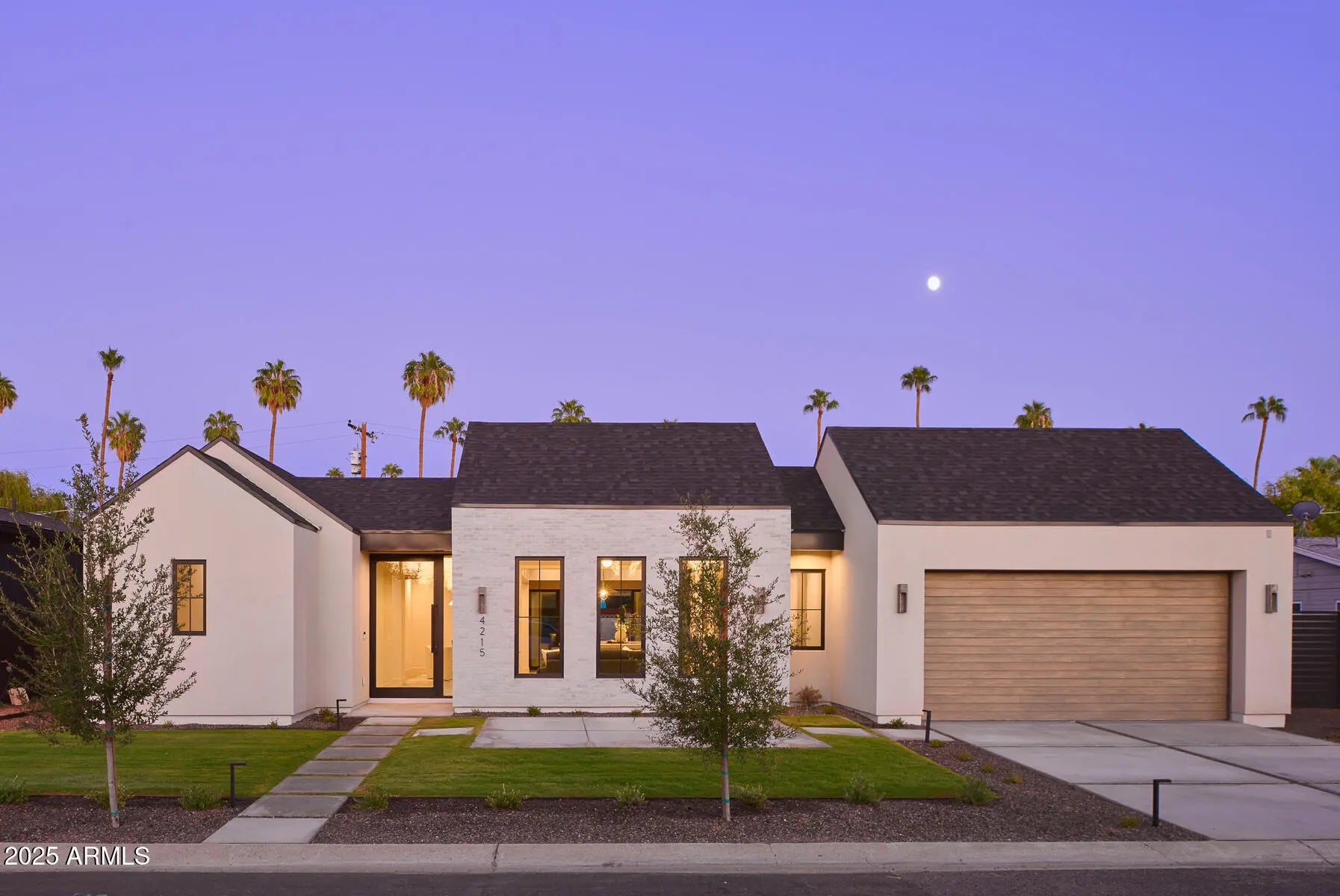 Photo of Listing #6931978