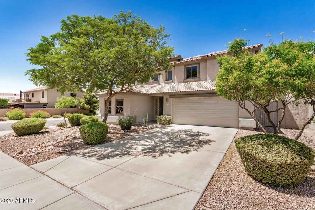 2746 E Fawn Drive, Phoenix