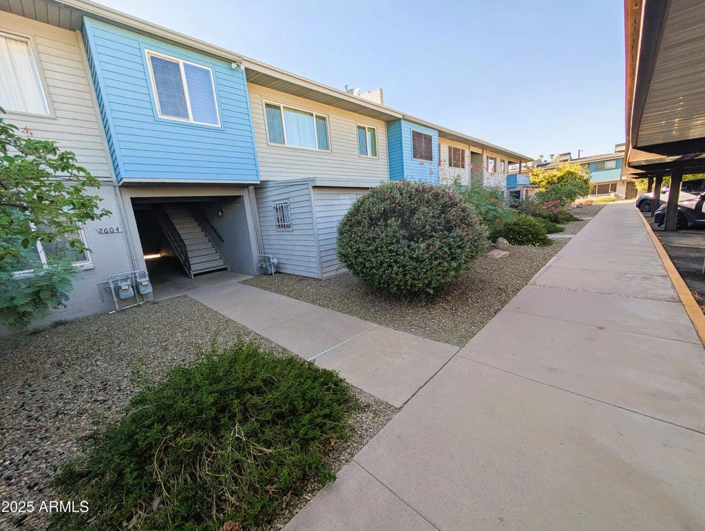 2610 W Berridge Lane (unit 121), Phoenix