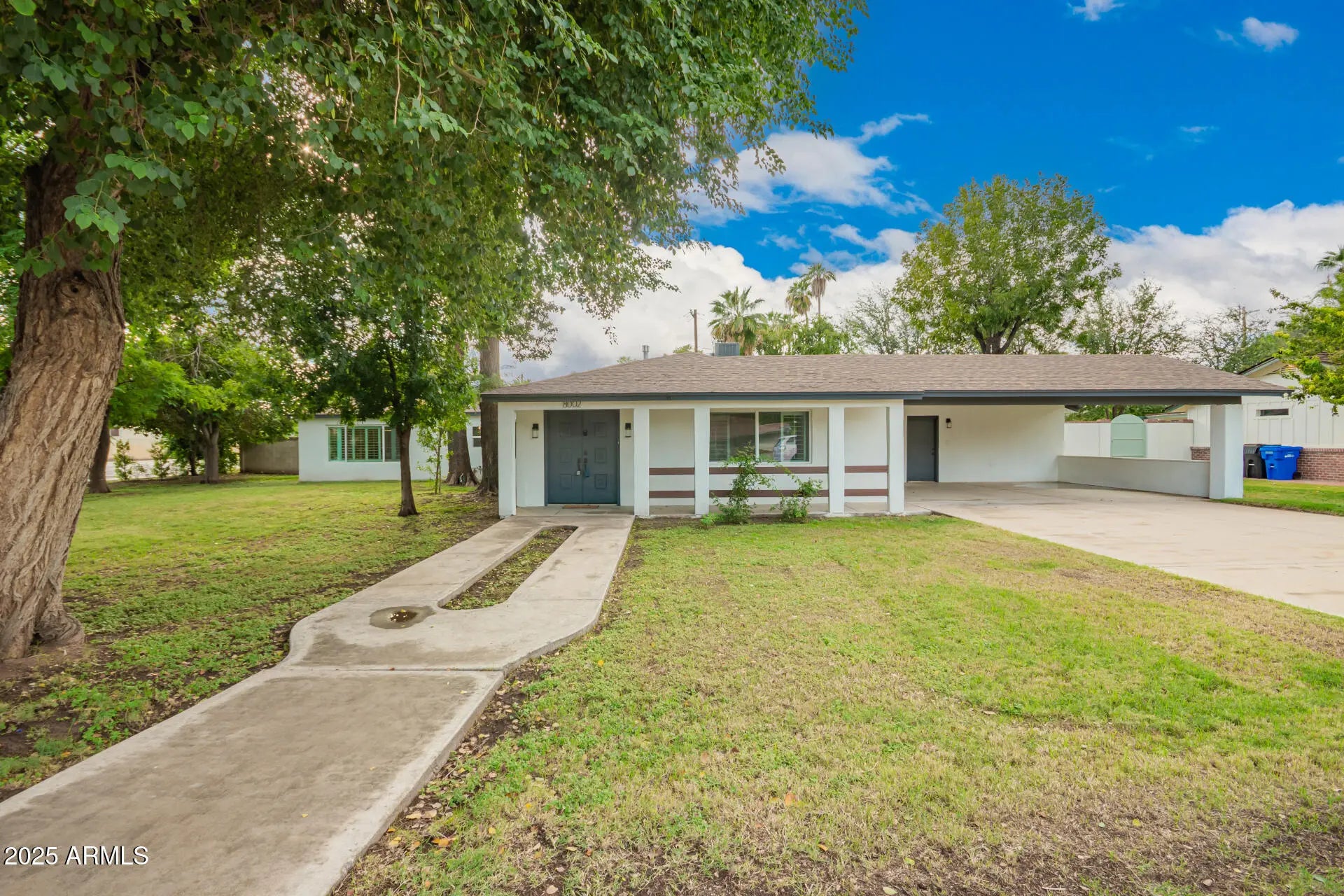 Photo of Listing #6931847