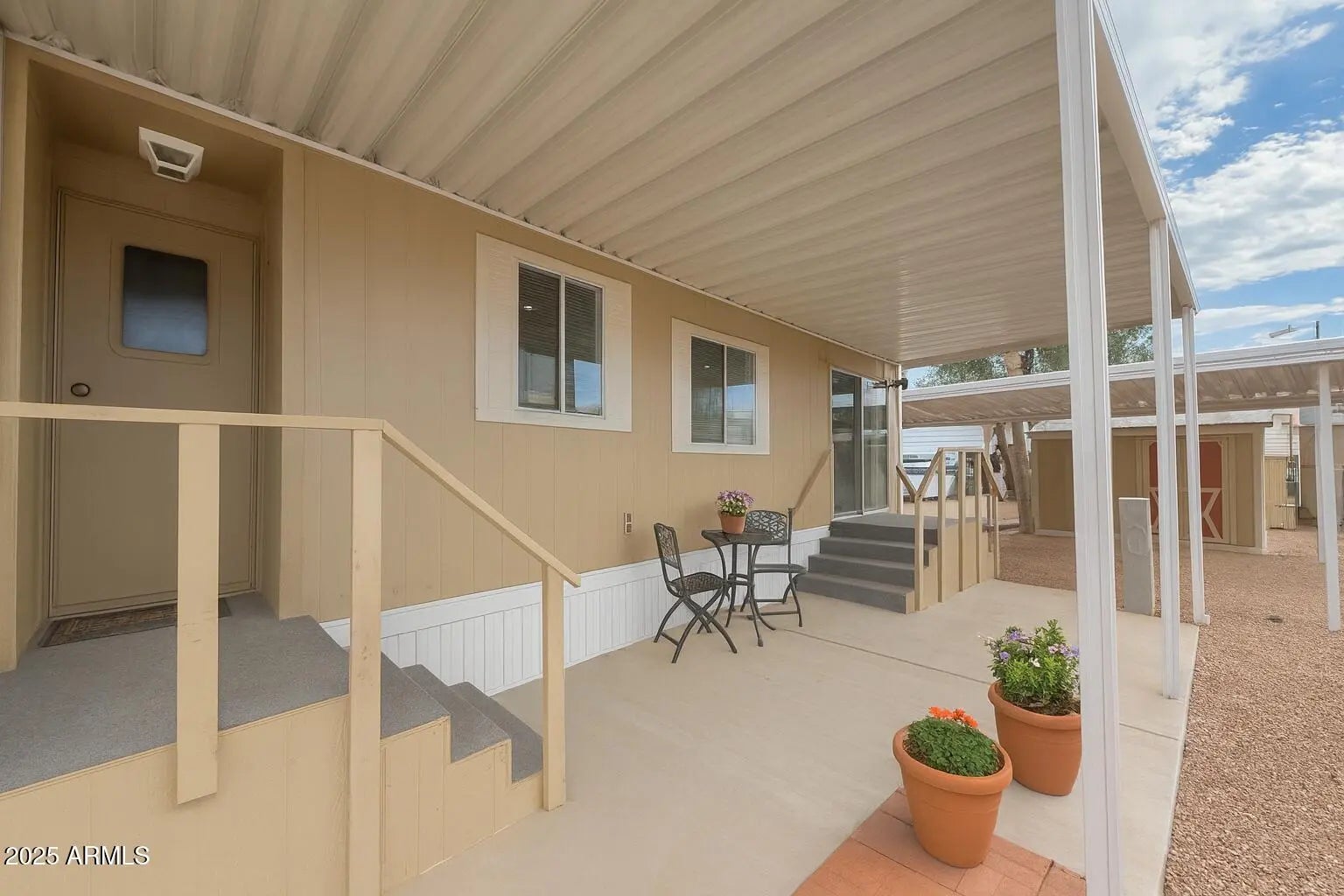 Photo of Listing #6931656