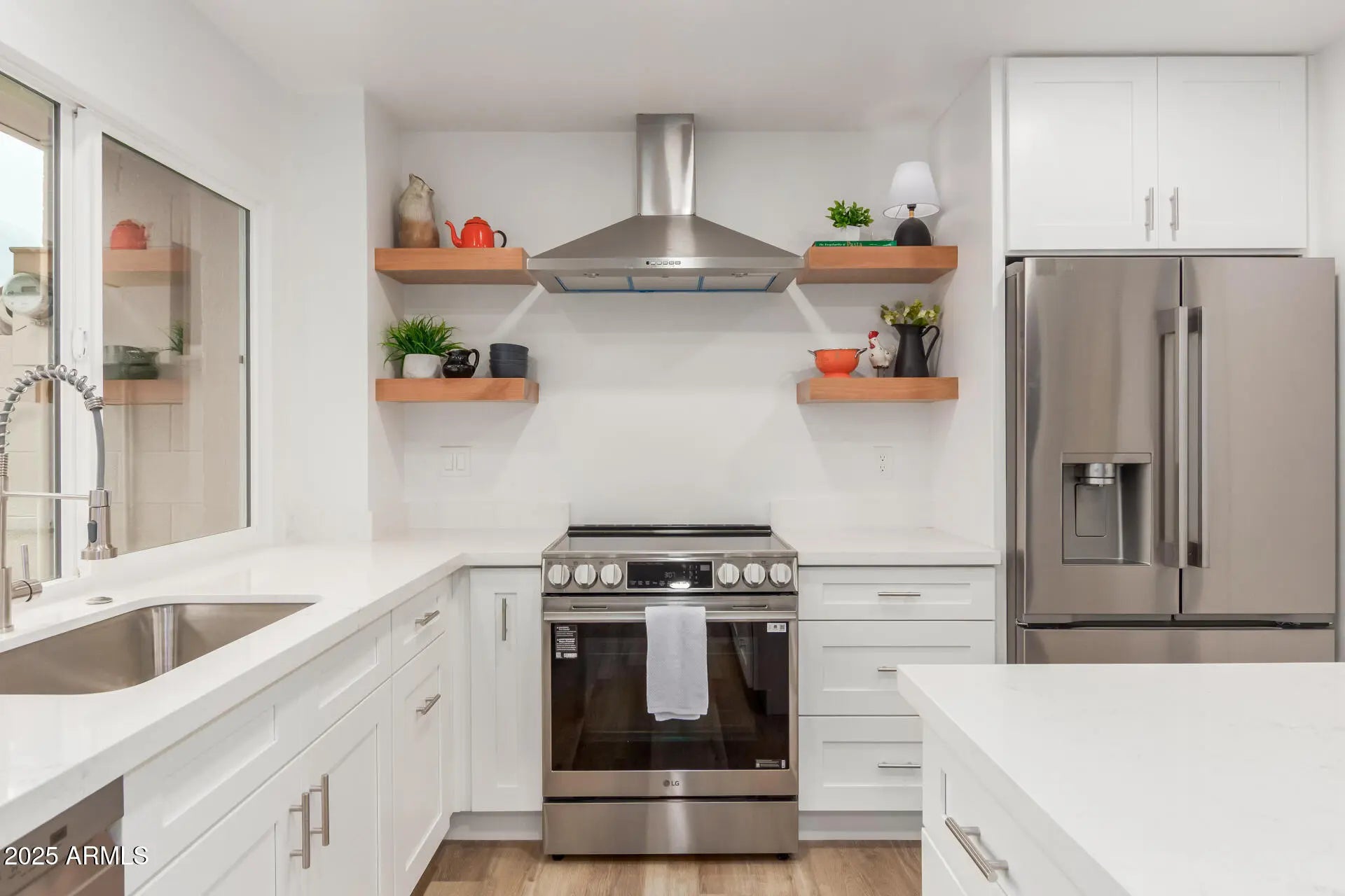 Photo of Listing #6931964