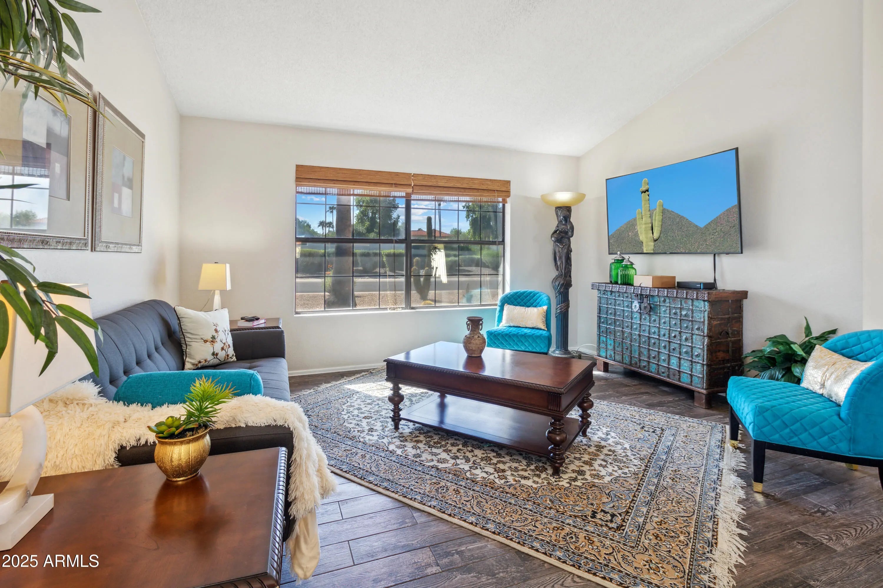 Photo of Listing #6932141