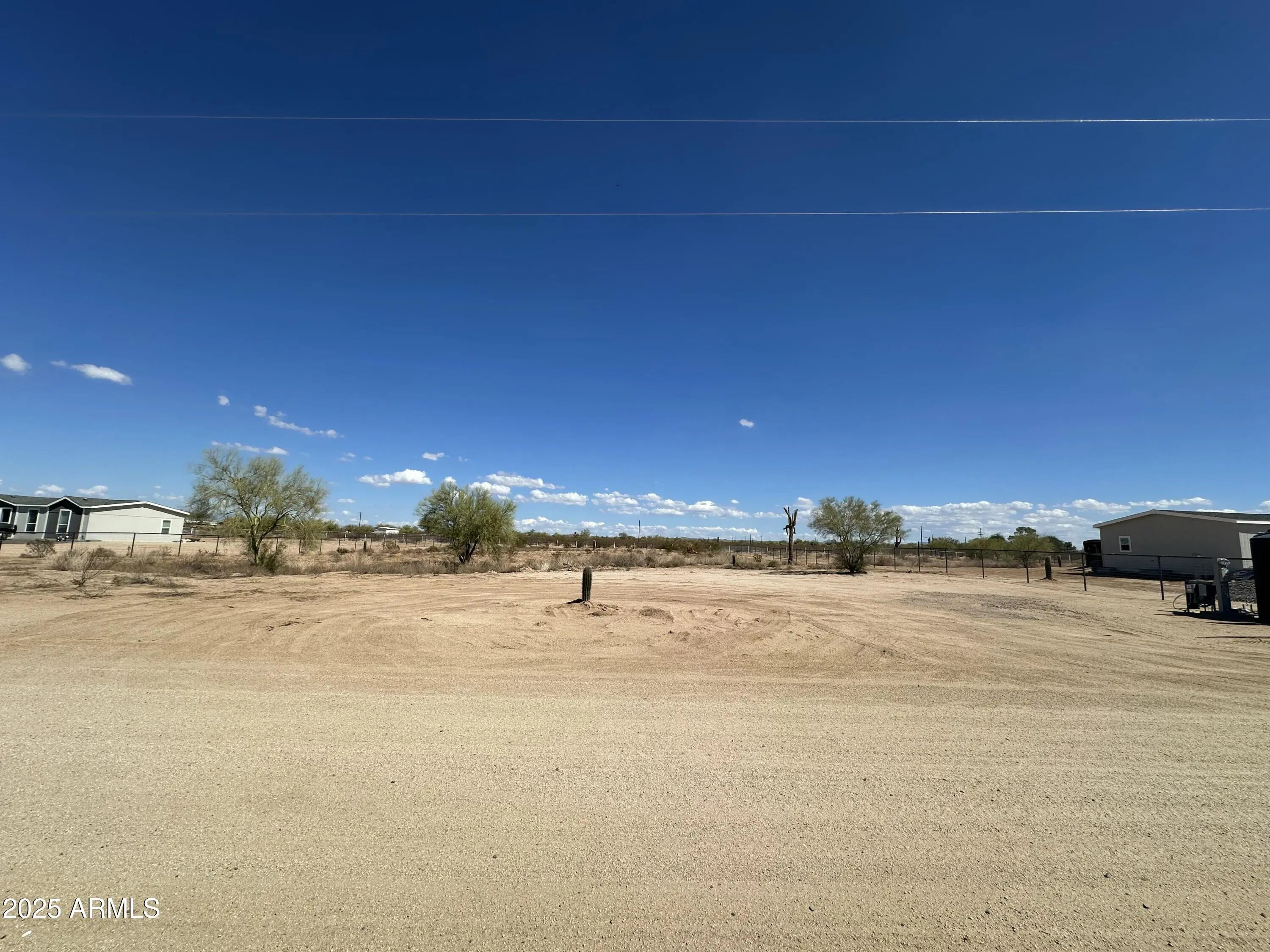 Photo of Listing #6932043