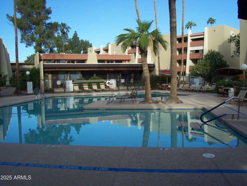 7625 E Camelback Road (unit A322), Scottsdale