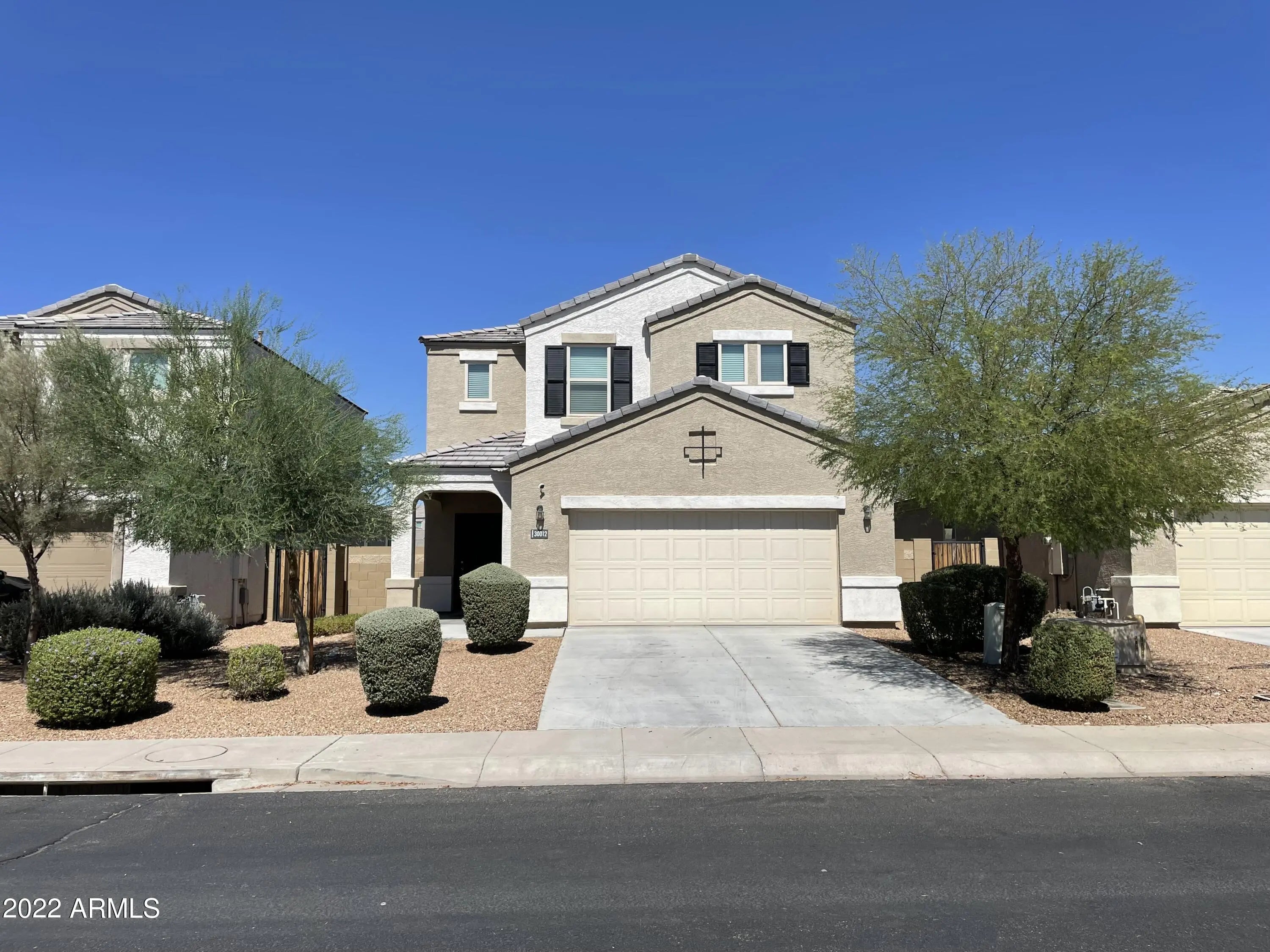 Photo of Listing #6931936