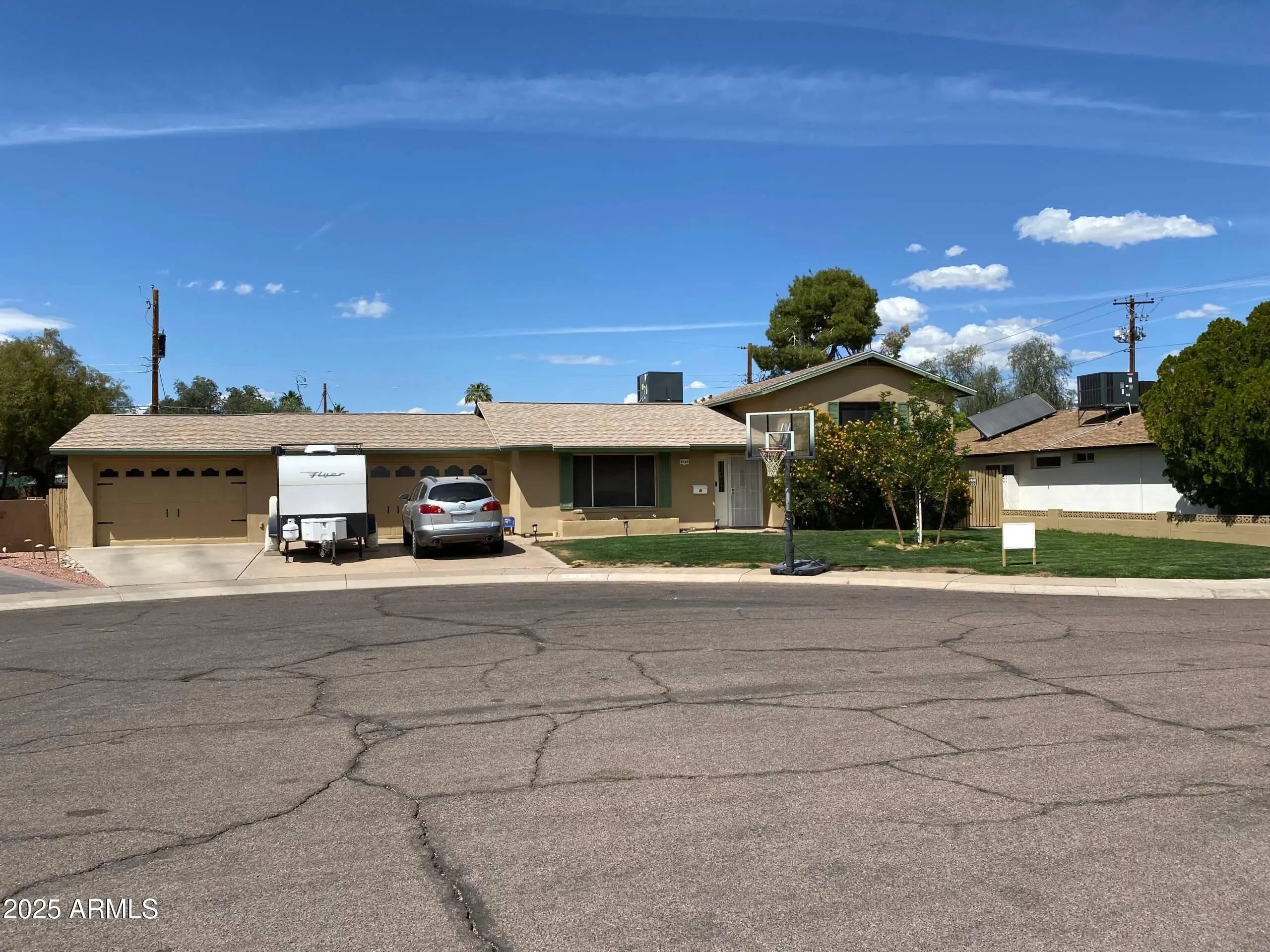 Photo of Listing #6933421