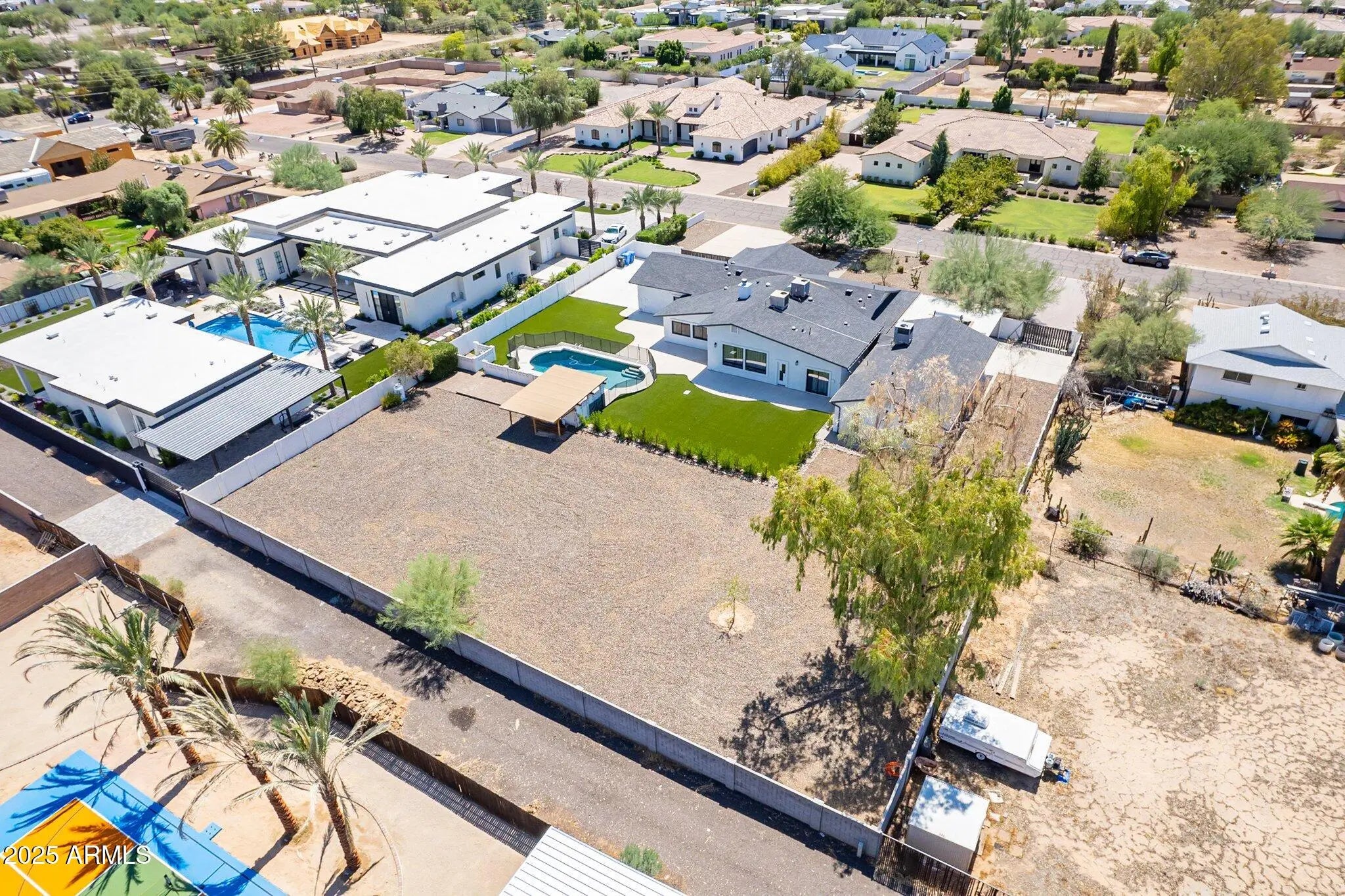 Photo of Listing #6932212