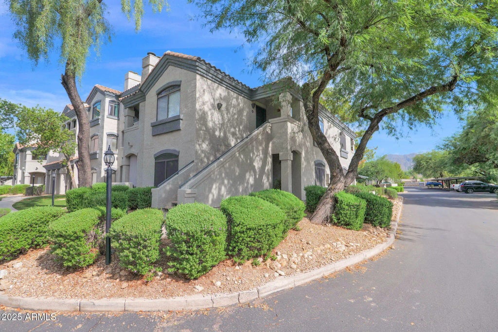 15095 N Thompson Peak Parkway (unit 1050), Scottsdale