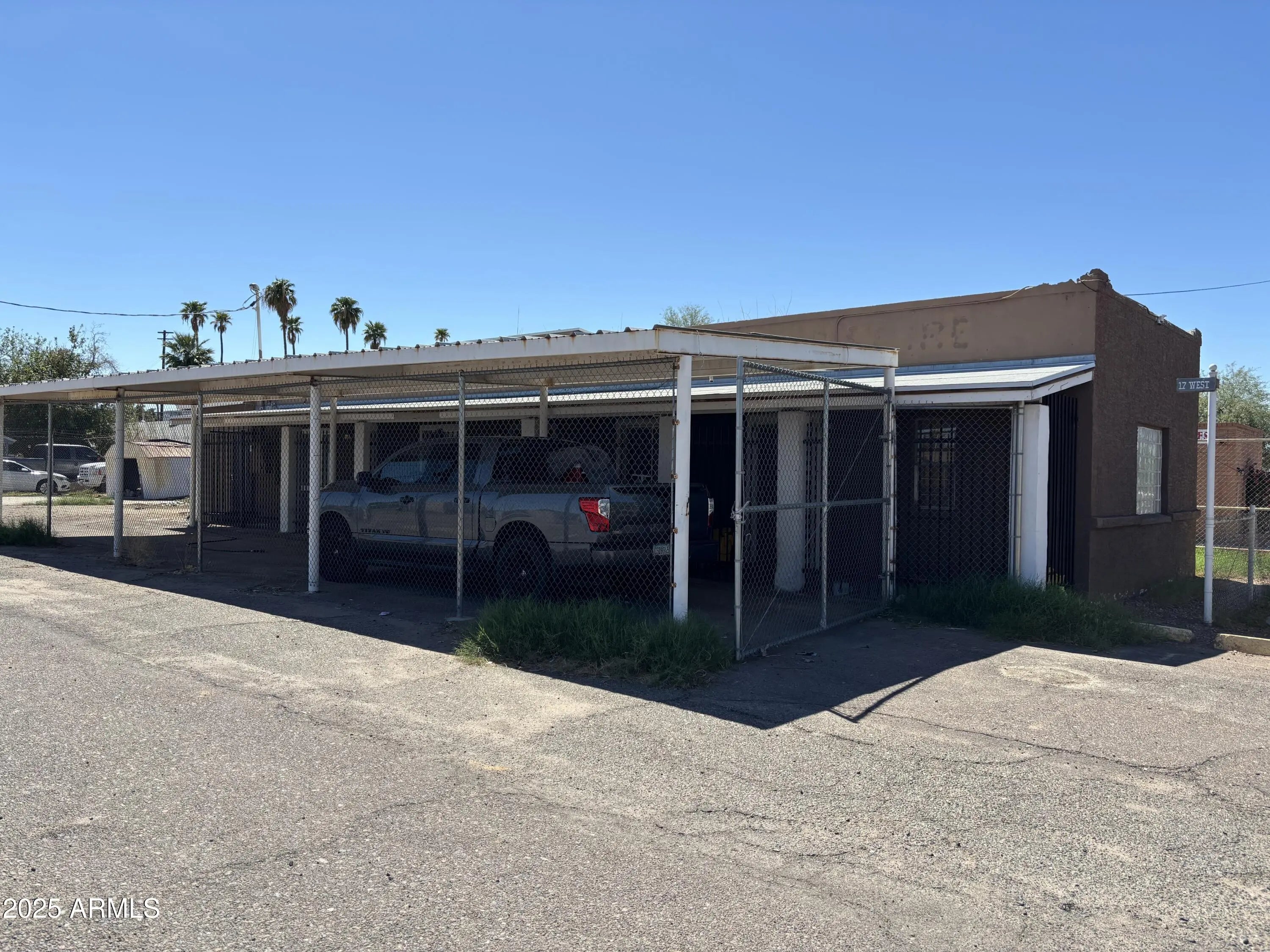 Photo of Listing #6935360