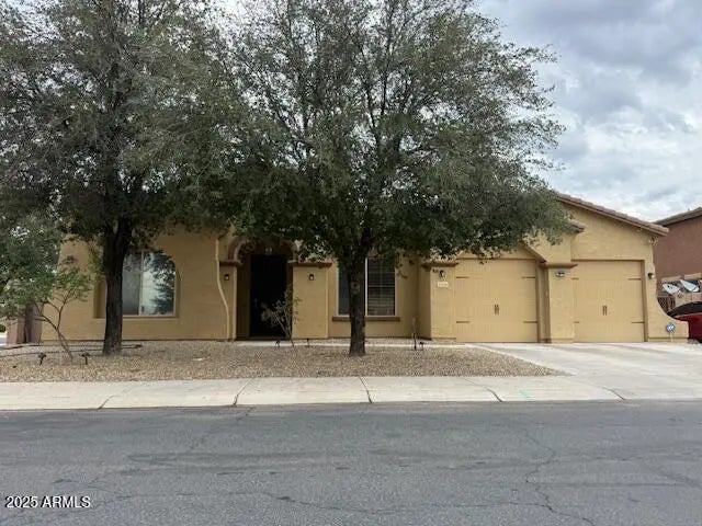 16246 W Hualapai Street, Goodyear