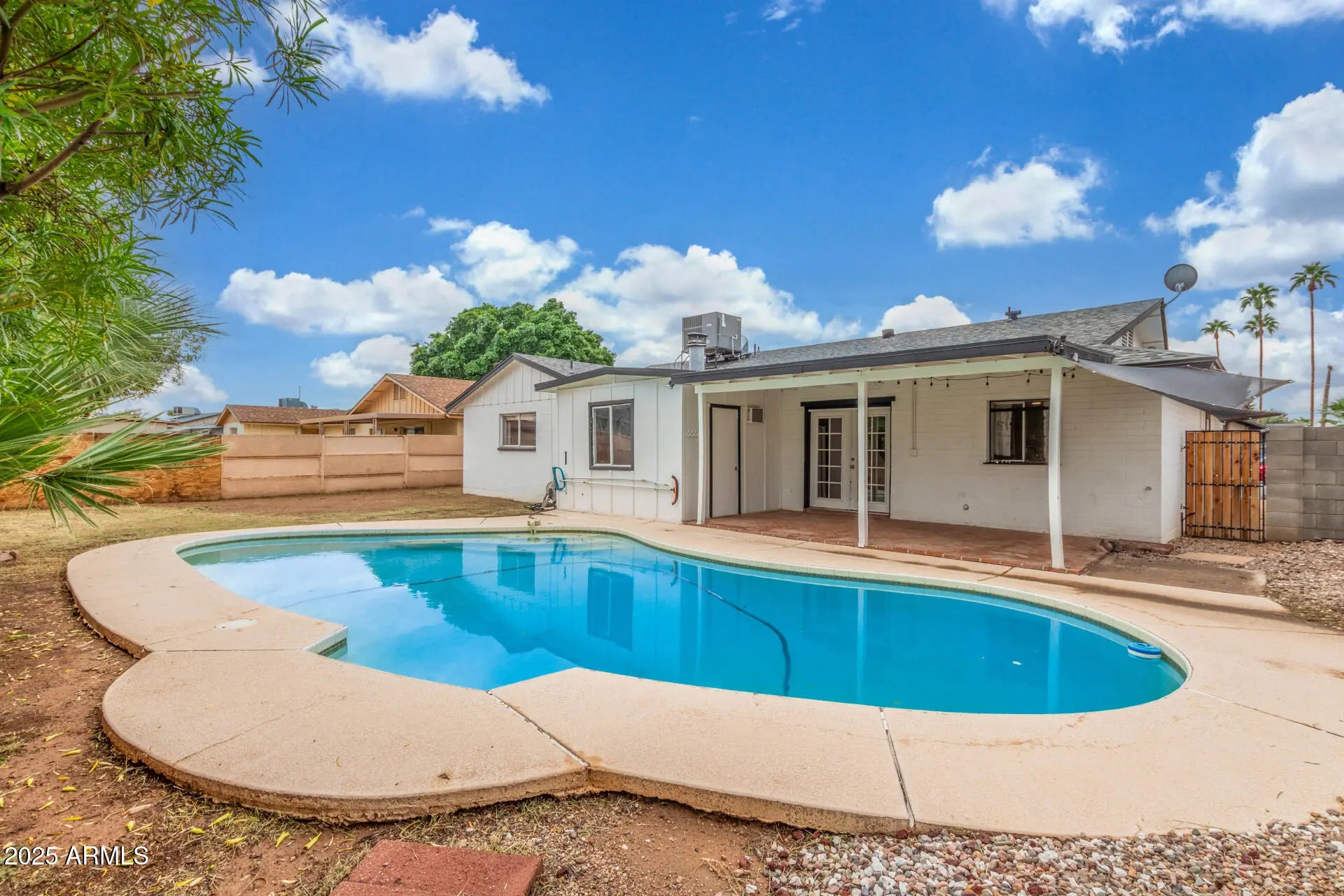 Photo of Listing #6933310