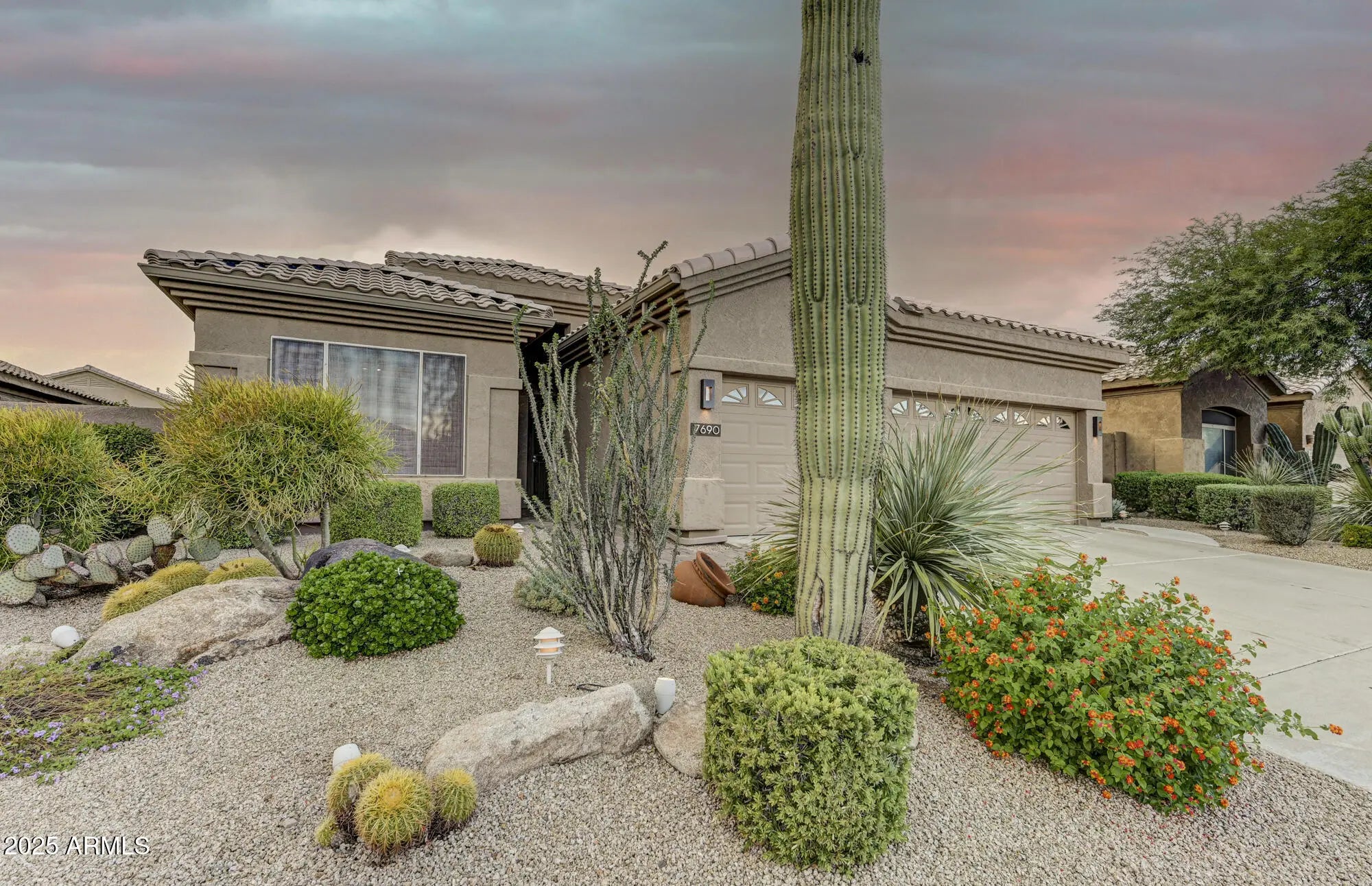 Photo of Listing #6933918