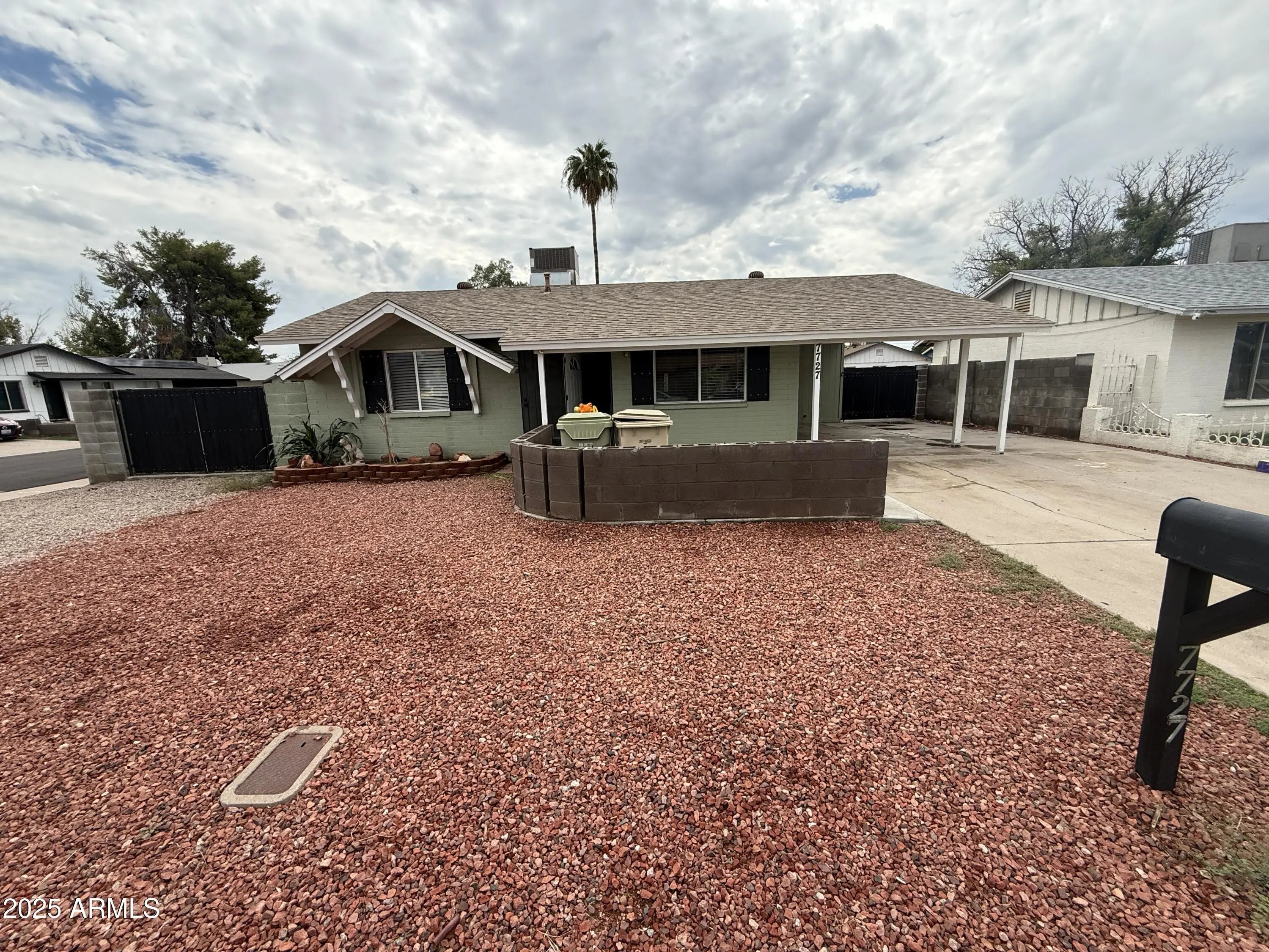 Photo of Listing #6933042