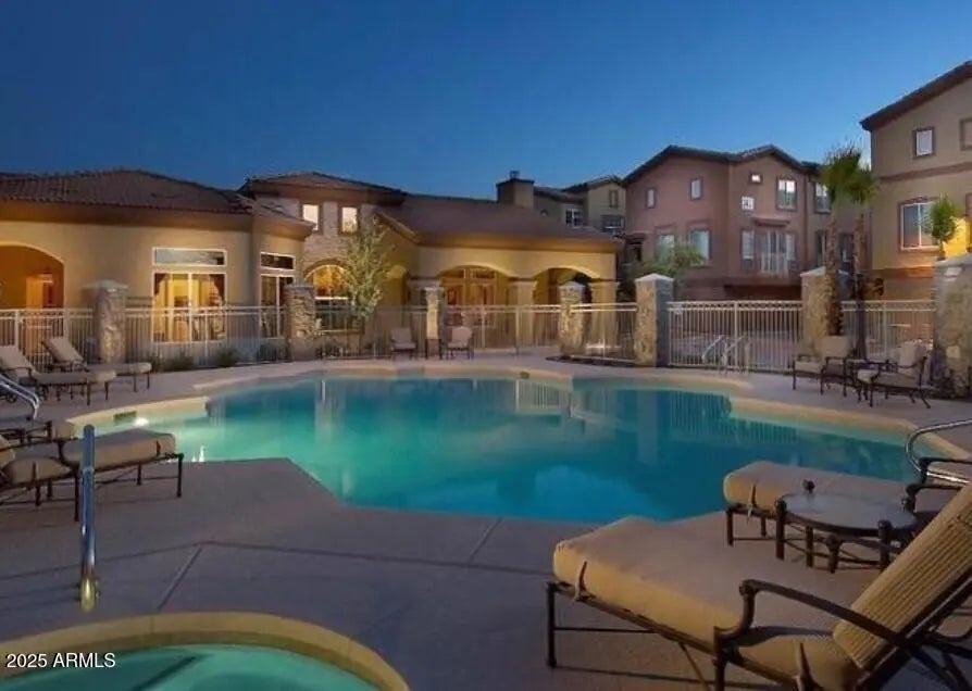 Photo of Listing #6932439