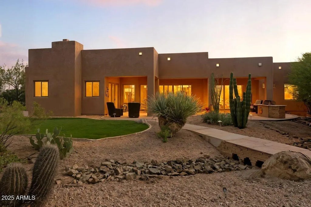 6218 E Morning Vista Lane, Cave Creek