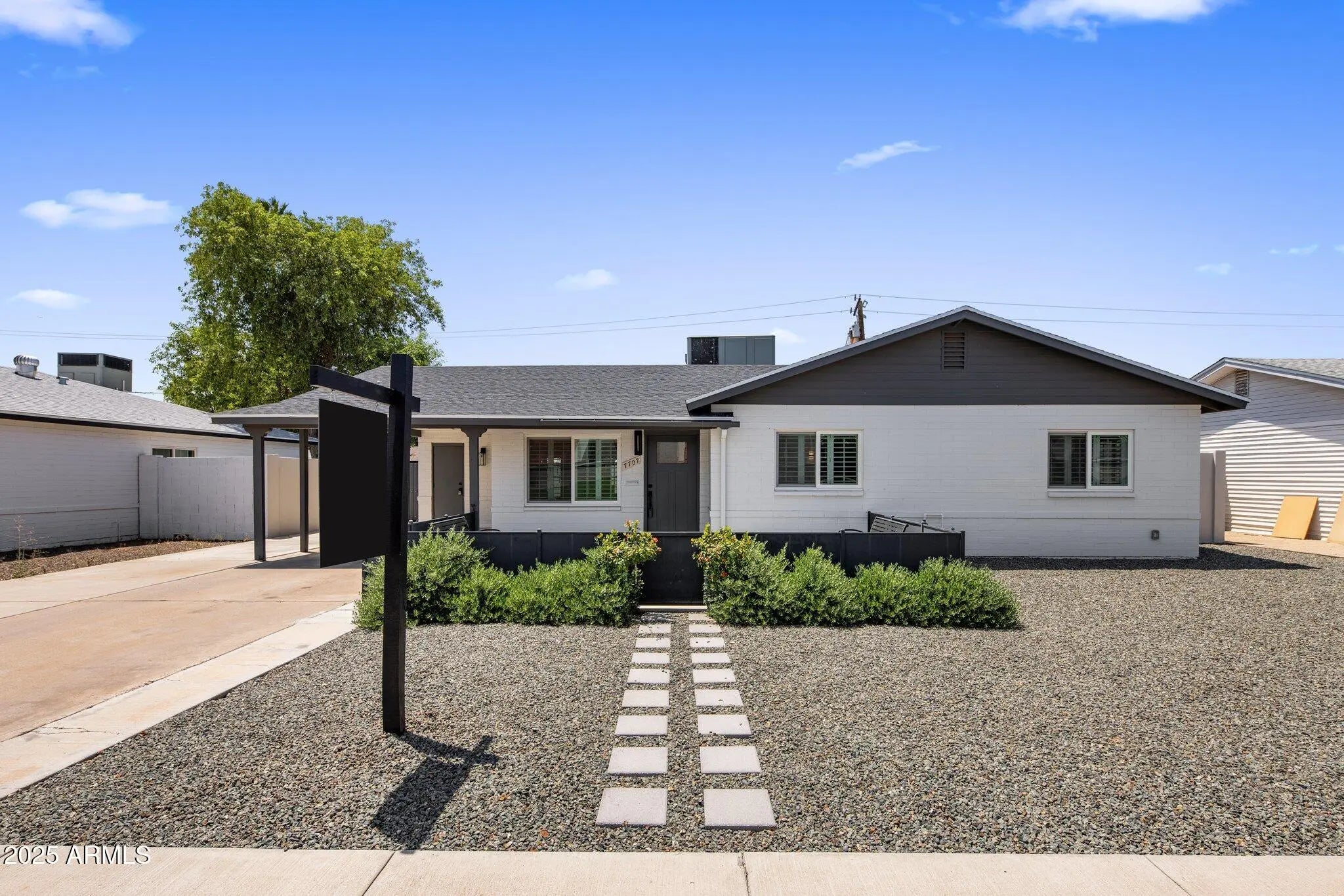 Photo of Listing #6932426