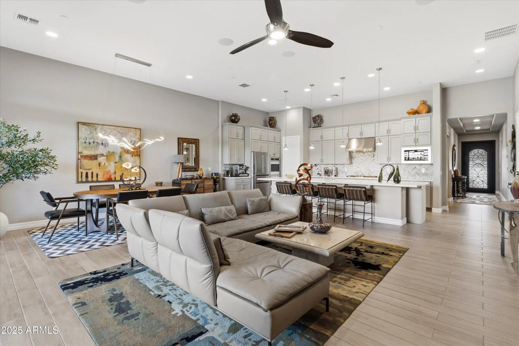 23004 N 73rd Place, Scottsdale