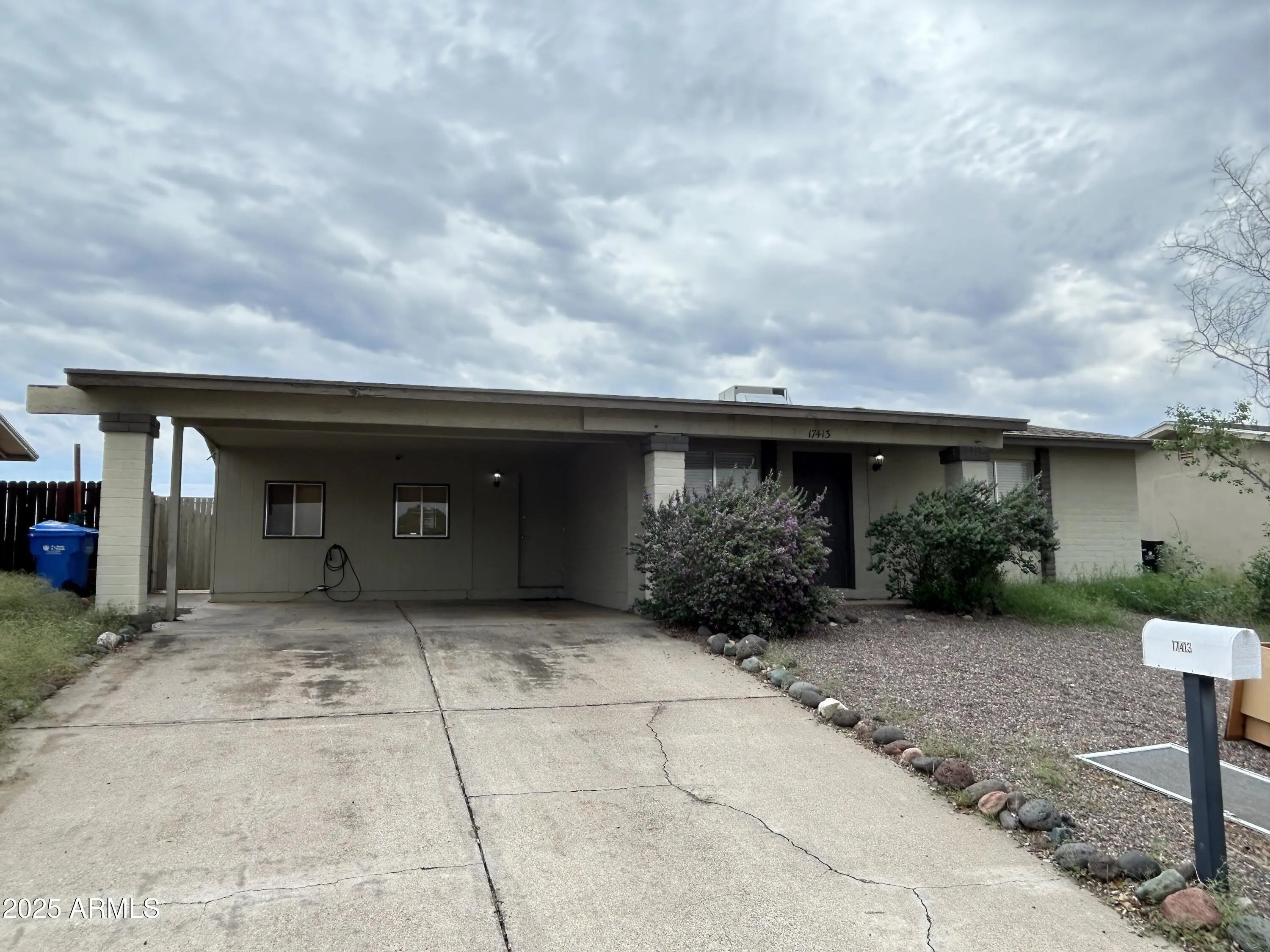 Photo of Listing #6932445