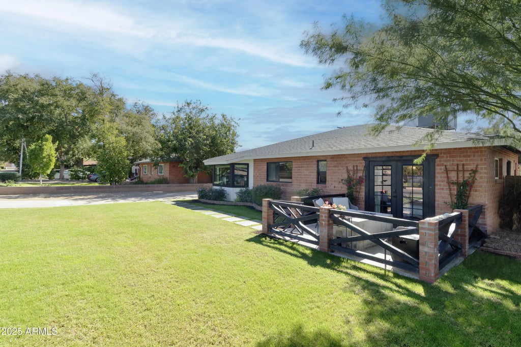 1903 E Palo Verde Drive, Phoenix
