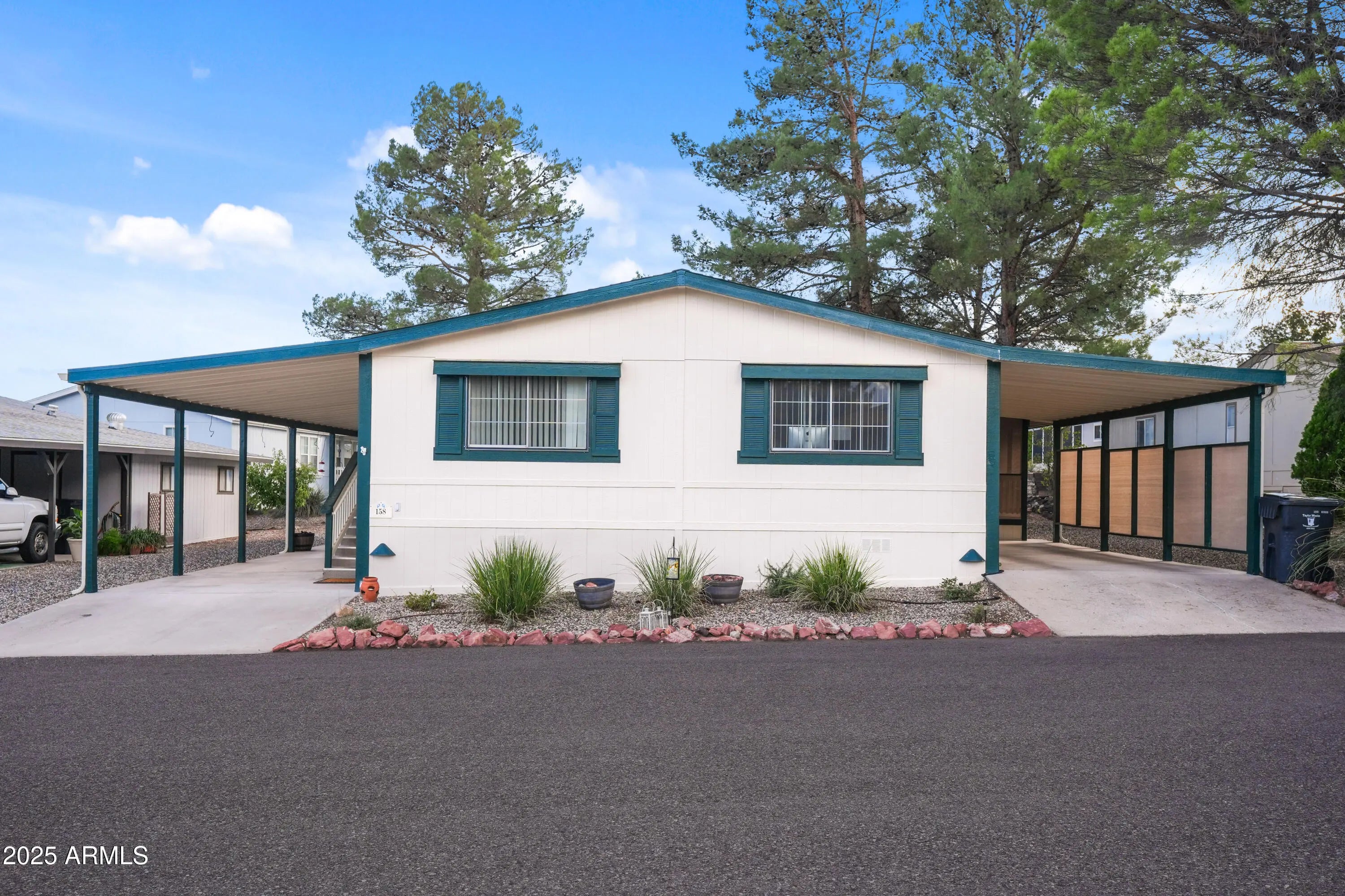 Photo of Listing #6935055