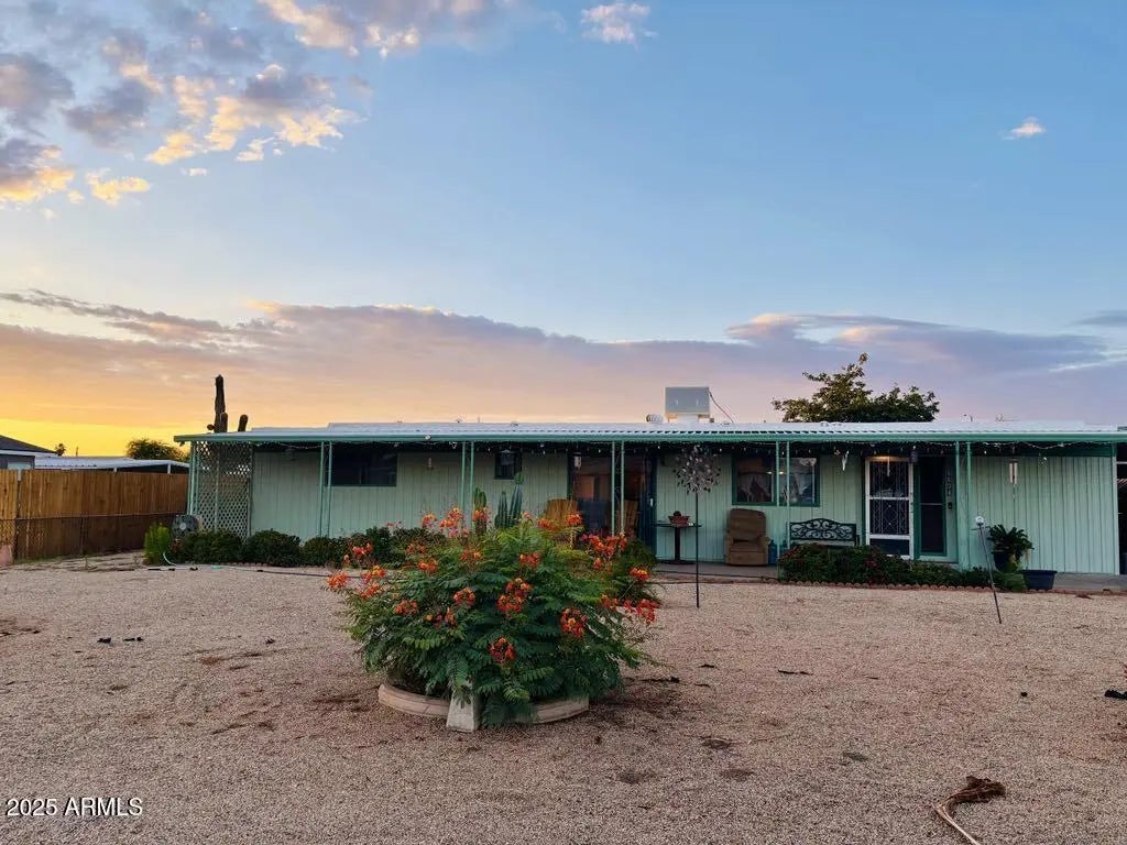 Photo of Listing #6932552