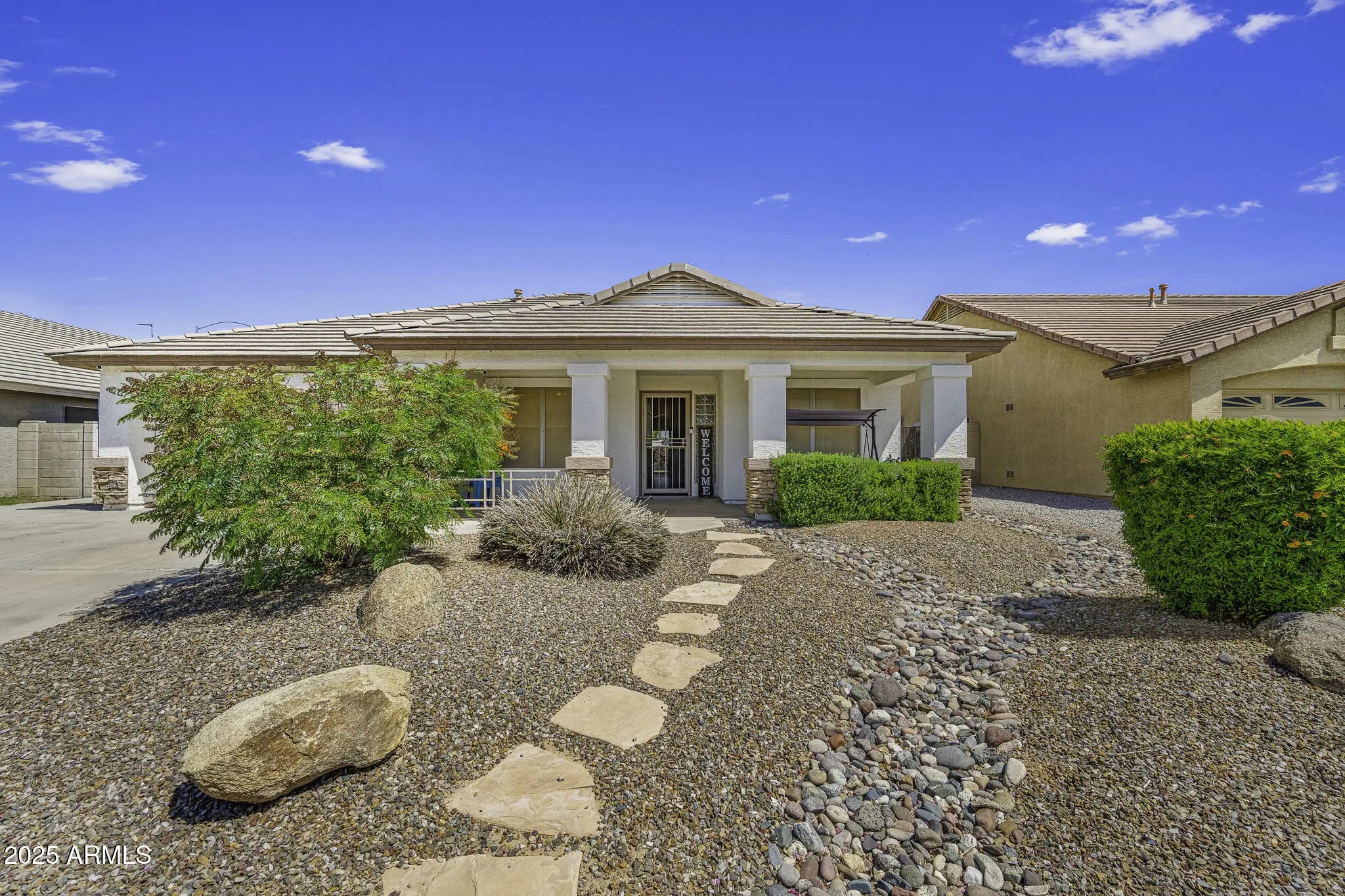 Photo of Listing #6932662